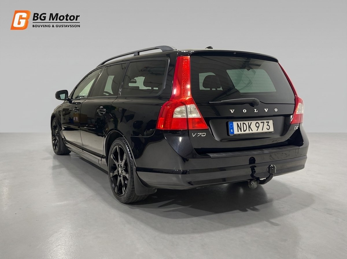 Volvo V70 2013, photo 2/10