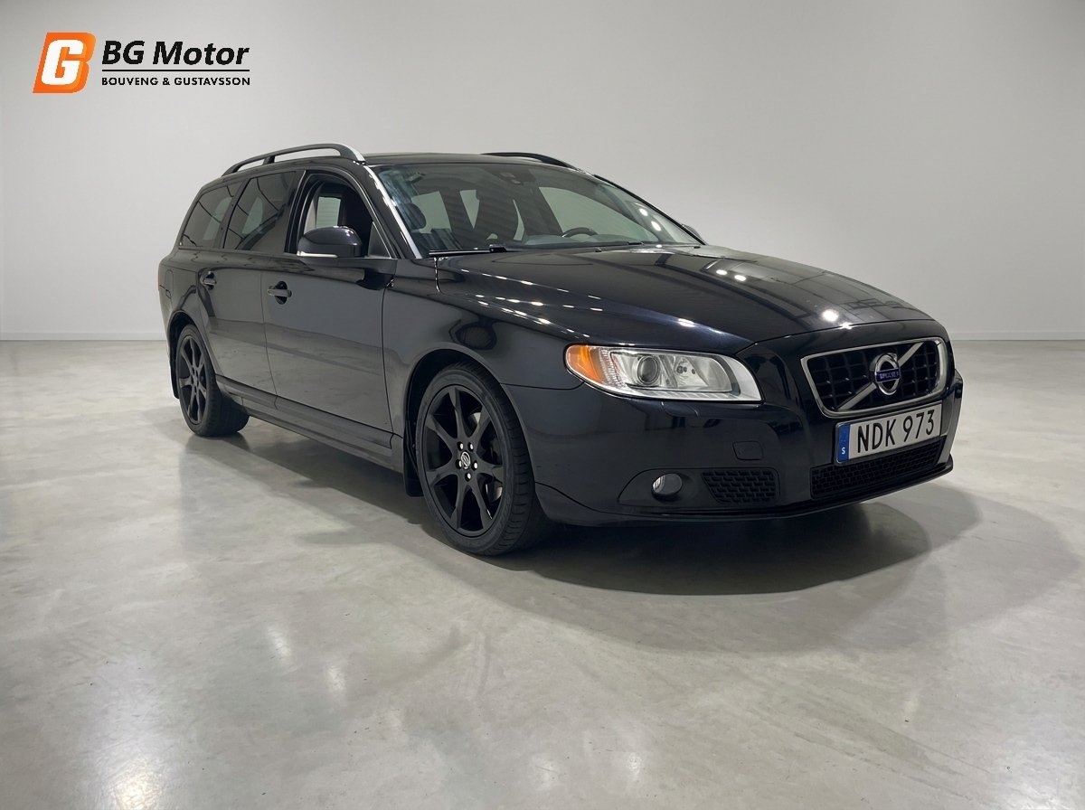 Volvo V70 2013, photo 6/10