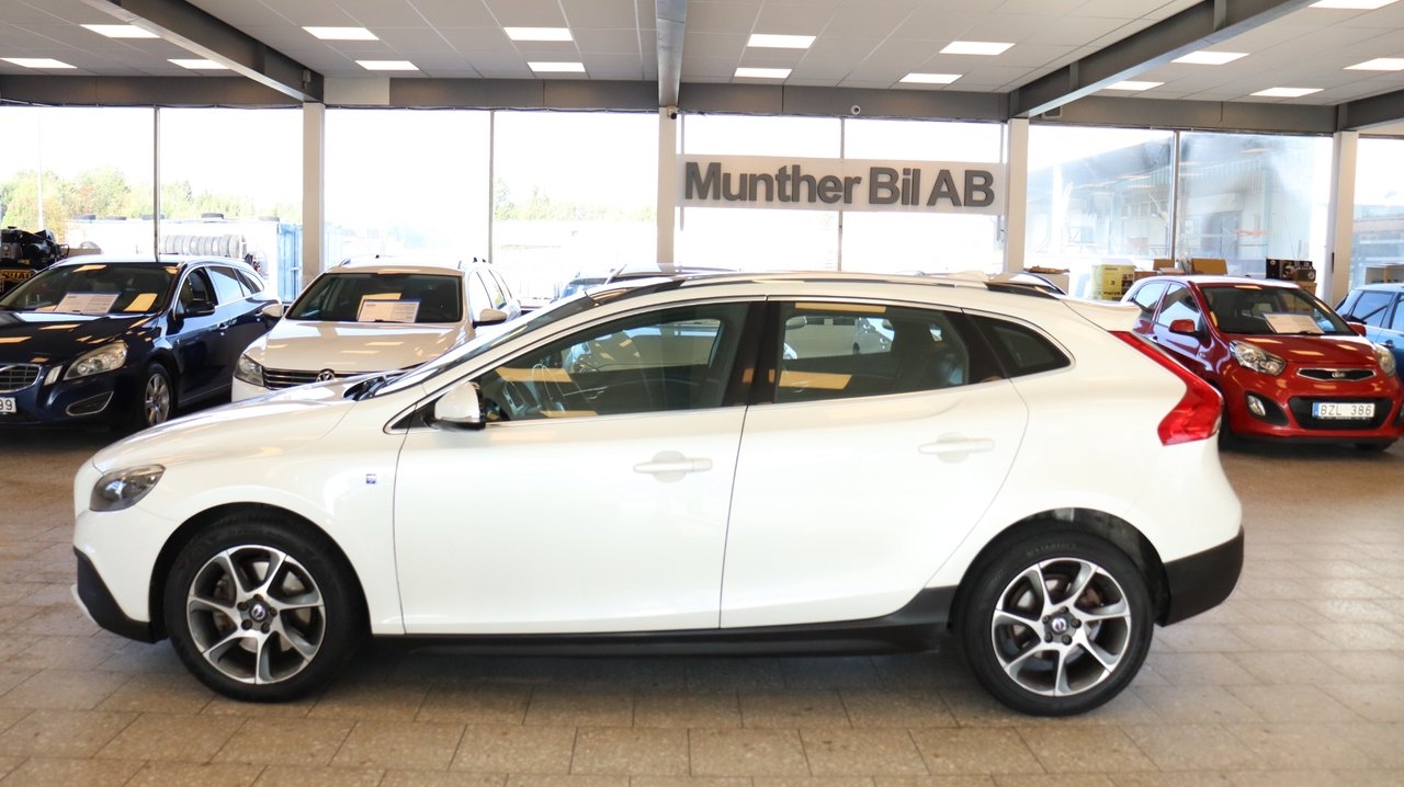 Volvo V40 Cross Country 2015, bild 3/10