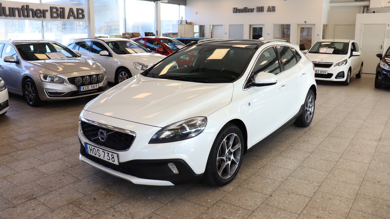 Volvo V40 Cross Country 2015, bild 2/10