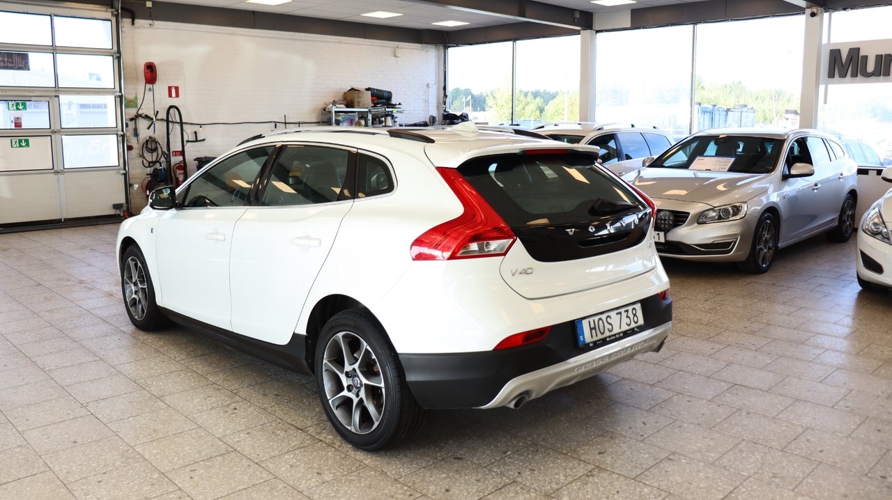 Volvo V40 Cross Country 2015, bild 4/10