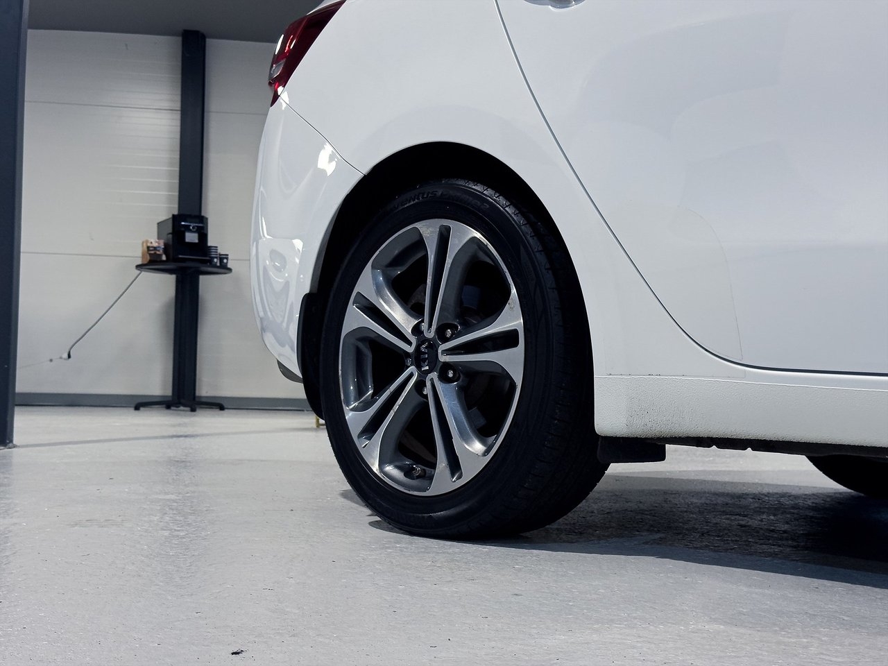 Kia Ceed 2016, bild 6/10