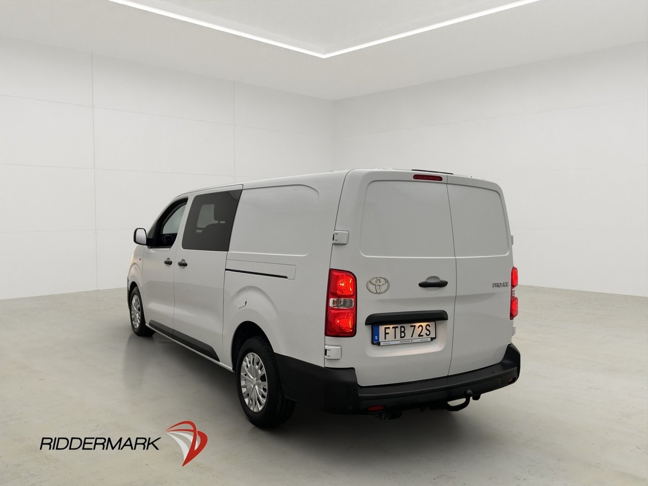 Toyota Proace CrewVan L2 Cockpit Värmare 2024, bild 7/10