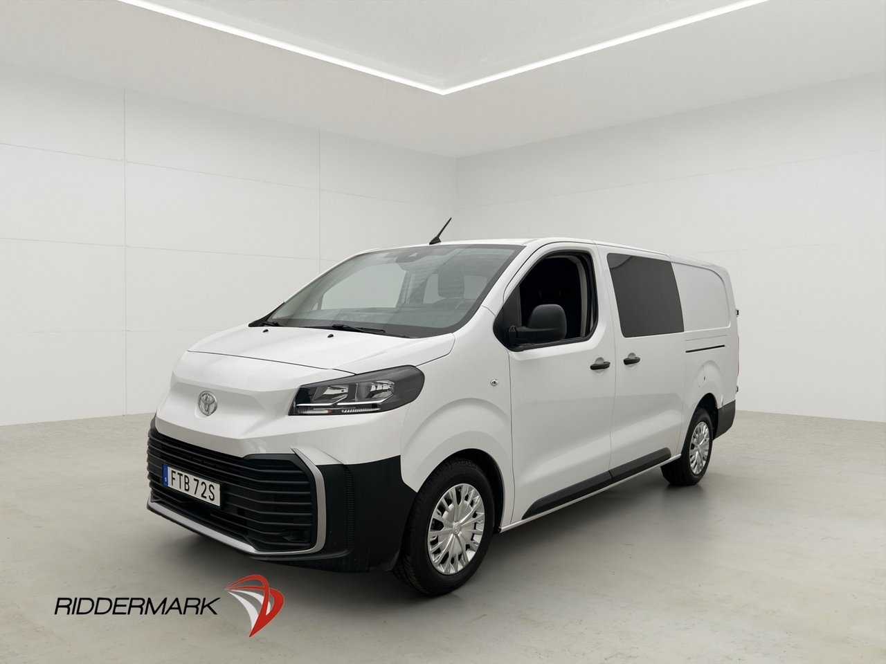 Toyota Proace CrewVan L2 Cockpit Värmare 2024, bild 3/10