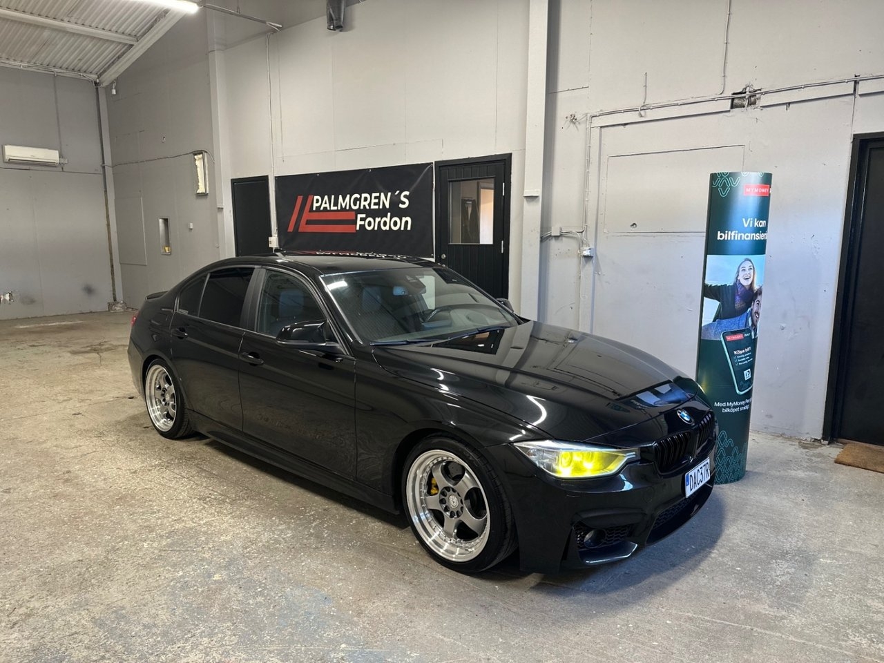 BMW 330 d Steg 2, M3-Look, Se spec 2013, bild 2/10
