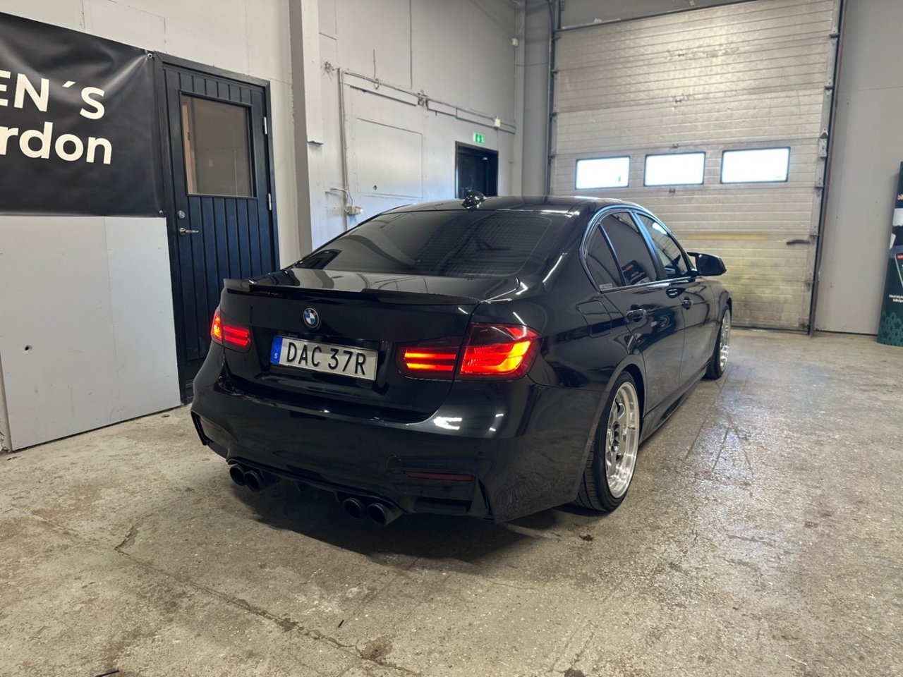BMW 330 d Steg 2, M3-Look, Se spec 2013, bild 5/10