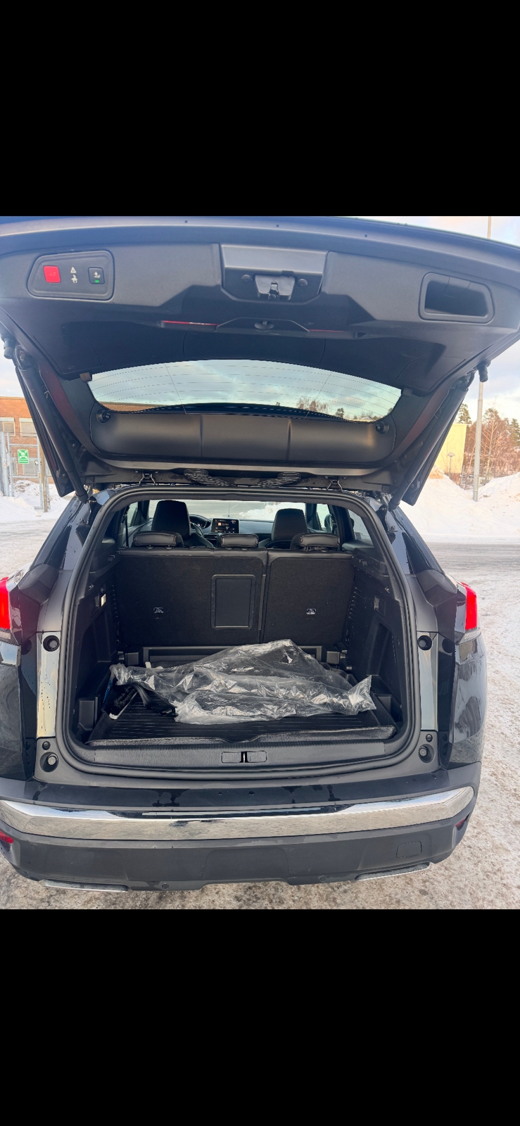 Peugeot 3008 1.6 THP 165 EAT 2017, bild 5/9