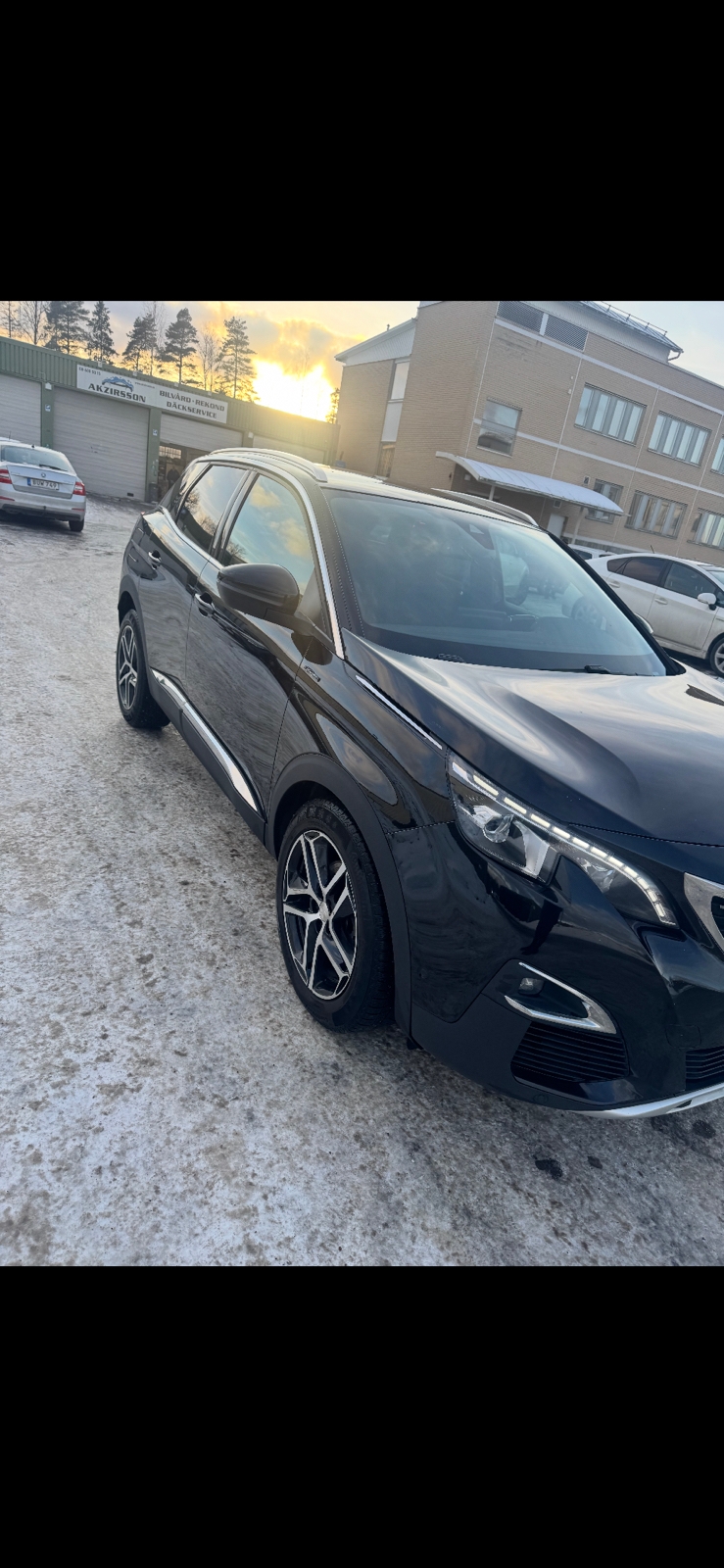 Peugeot 3008 1.6 THP 165 EAT 2017, bild 2/9