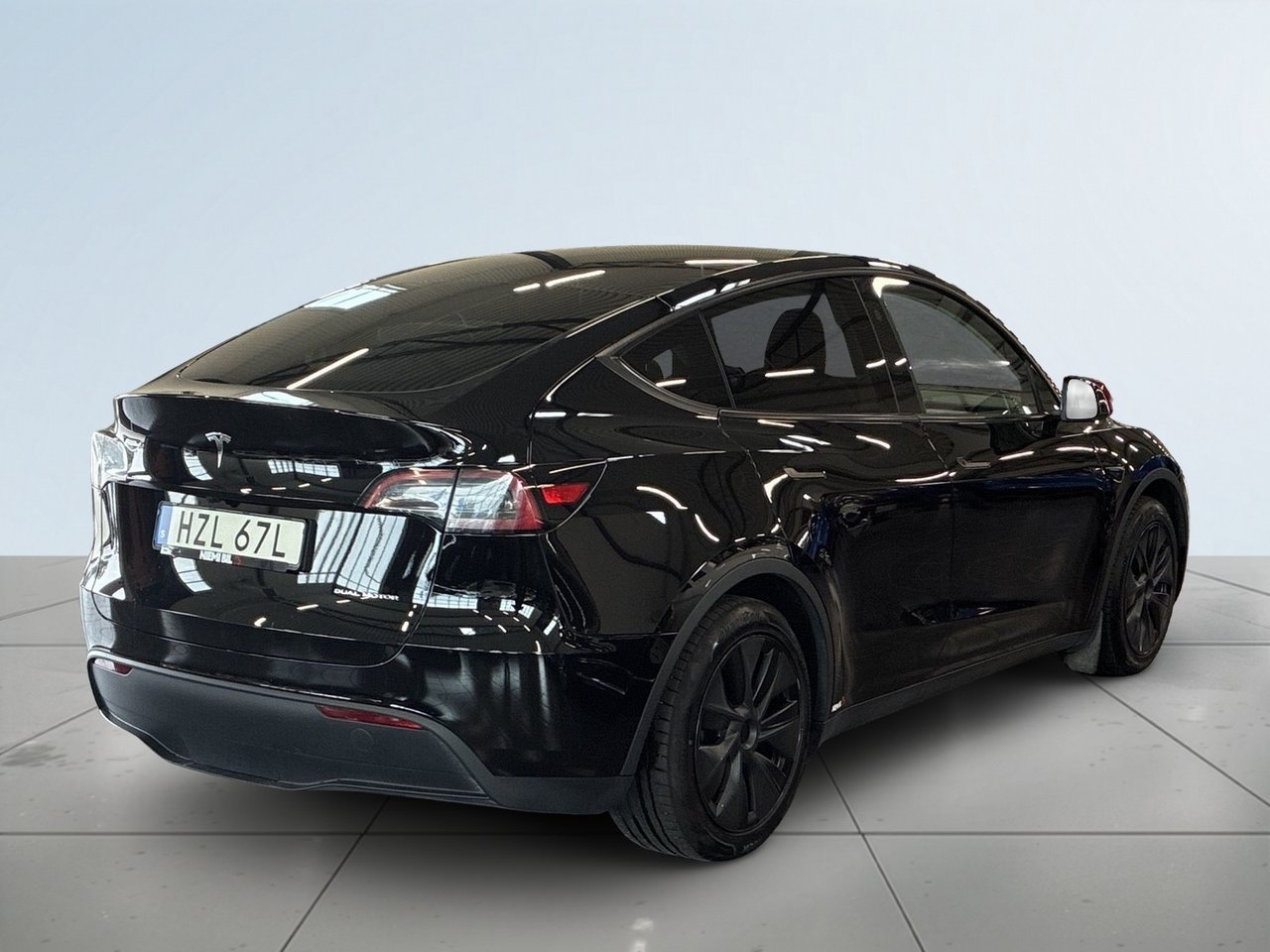 Tesla Model Y 2025, bild 6/10