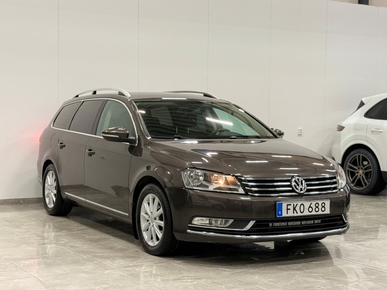 Volkswagen Passat 2012, bild 2/10