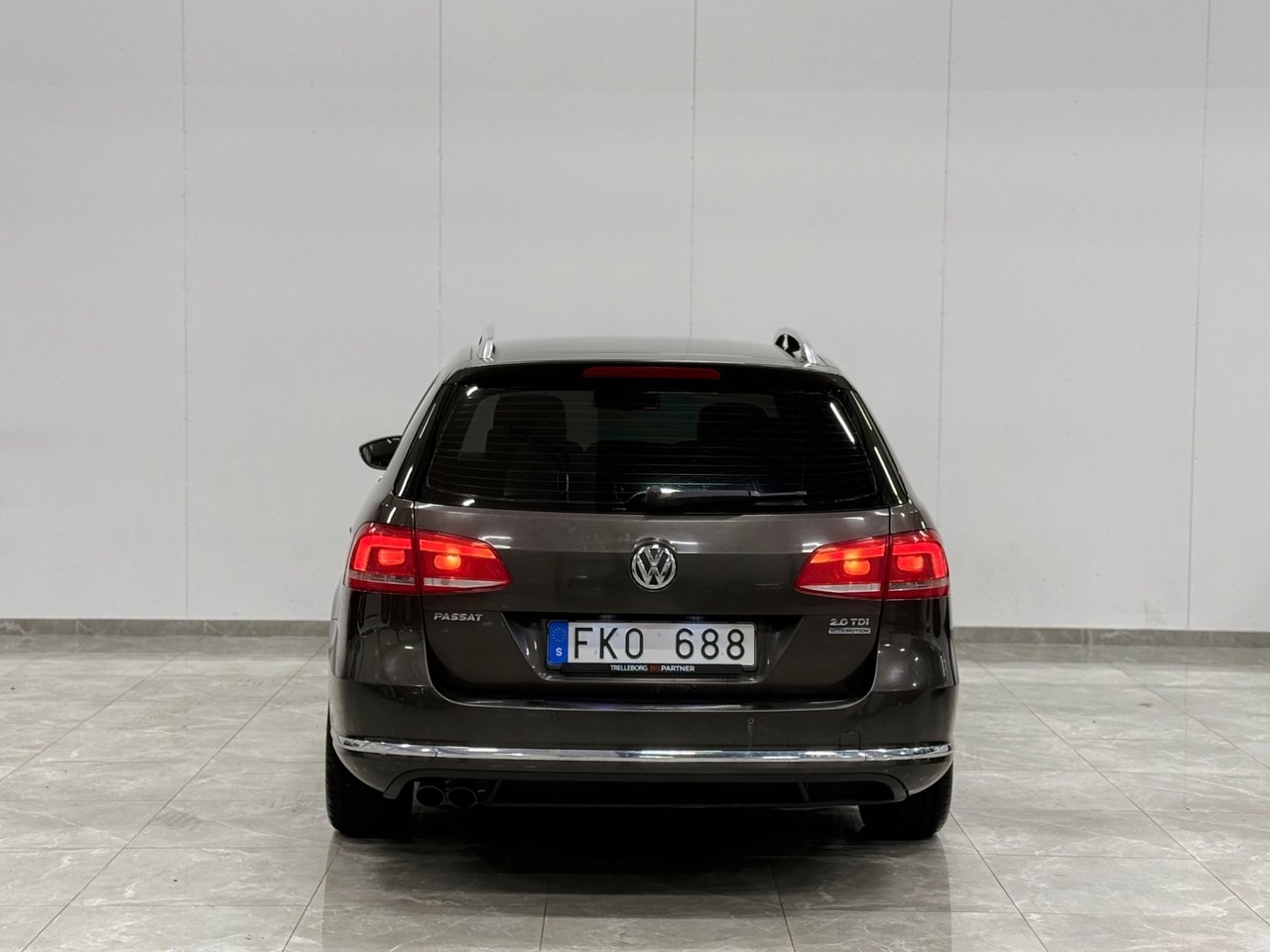 Volkswagen Passat 2012, bild 7/10