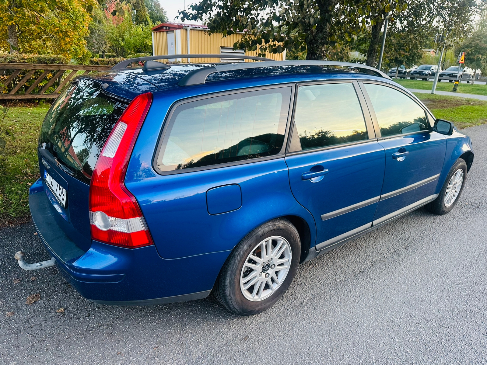 Volvo V50 1.6 NYBESIKTAD 2006, bild 2/7