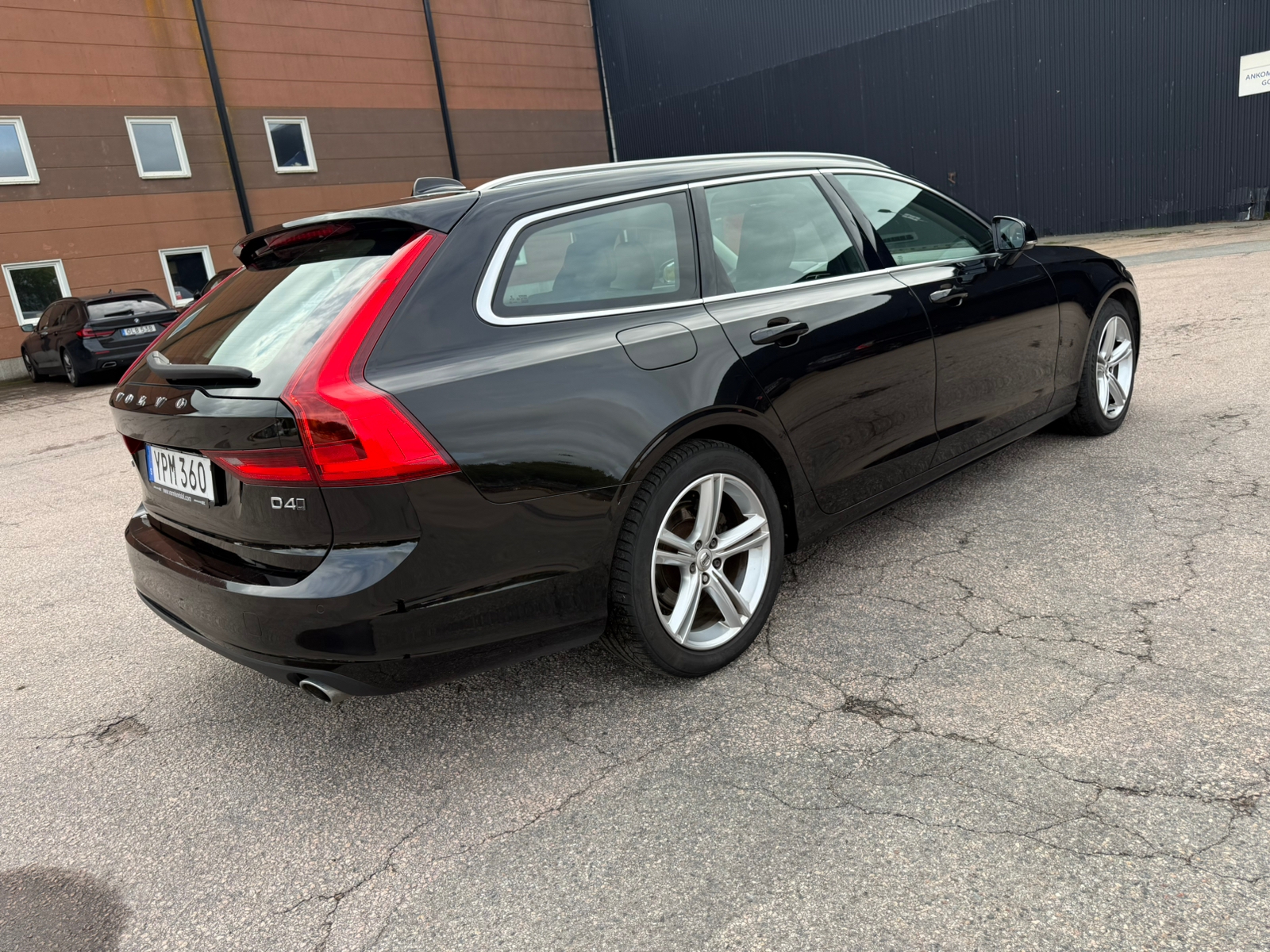 Volvo V90 D4 AWD Geartronic 2019, bild 5/9