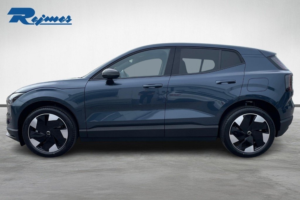 Volvo EX30 P5 RWD Long Range Plus 2027, kuva 2/10