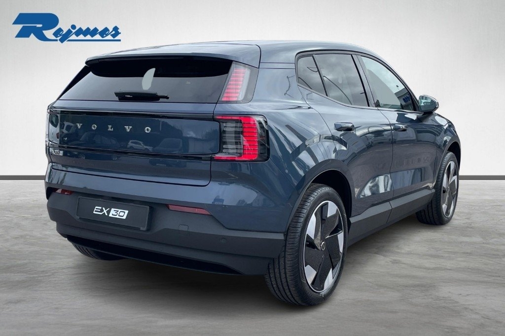 Volvo EX30 P5 RWD Long Range Plus 2027, kuva 5/10