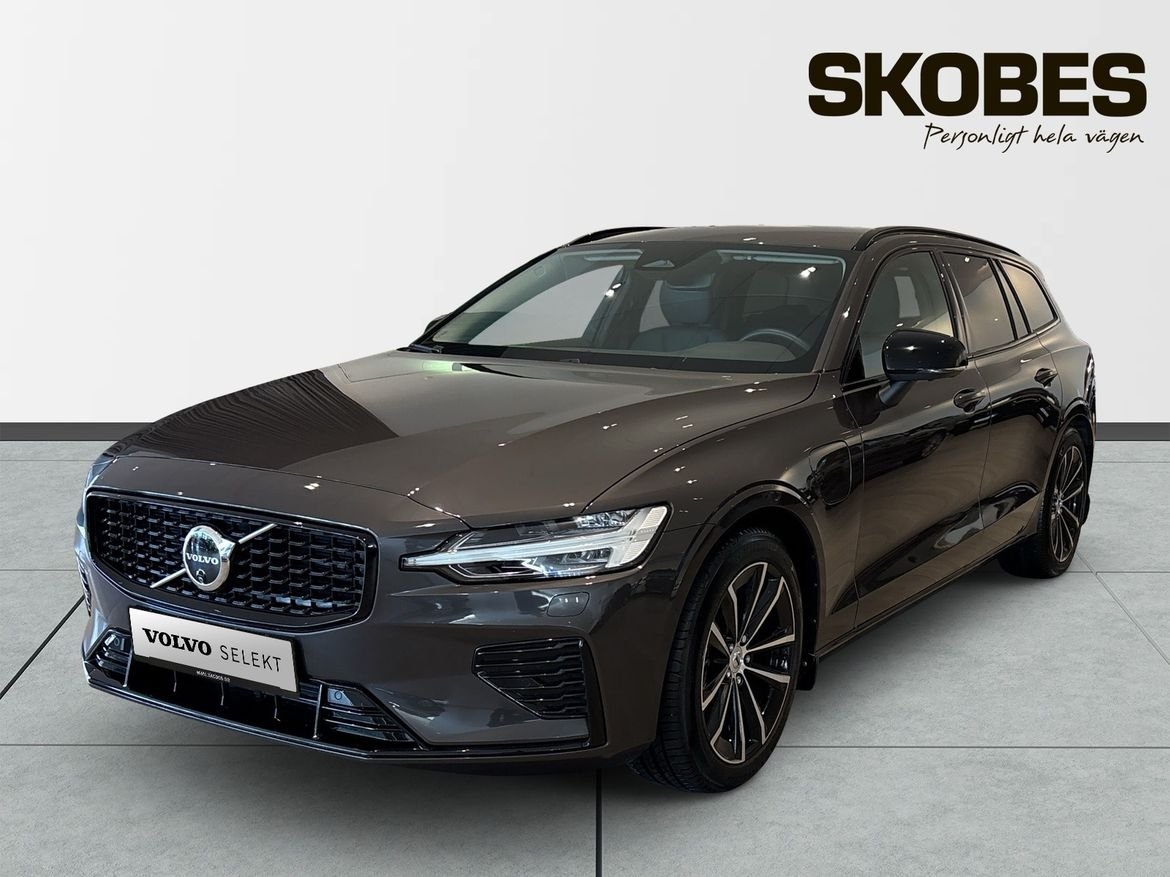 Volvo V60 T6 Plus Dark Nordic Edition 2025, bild 3/10