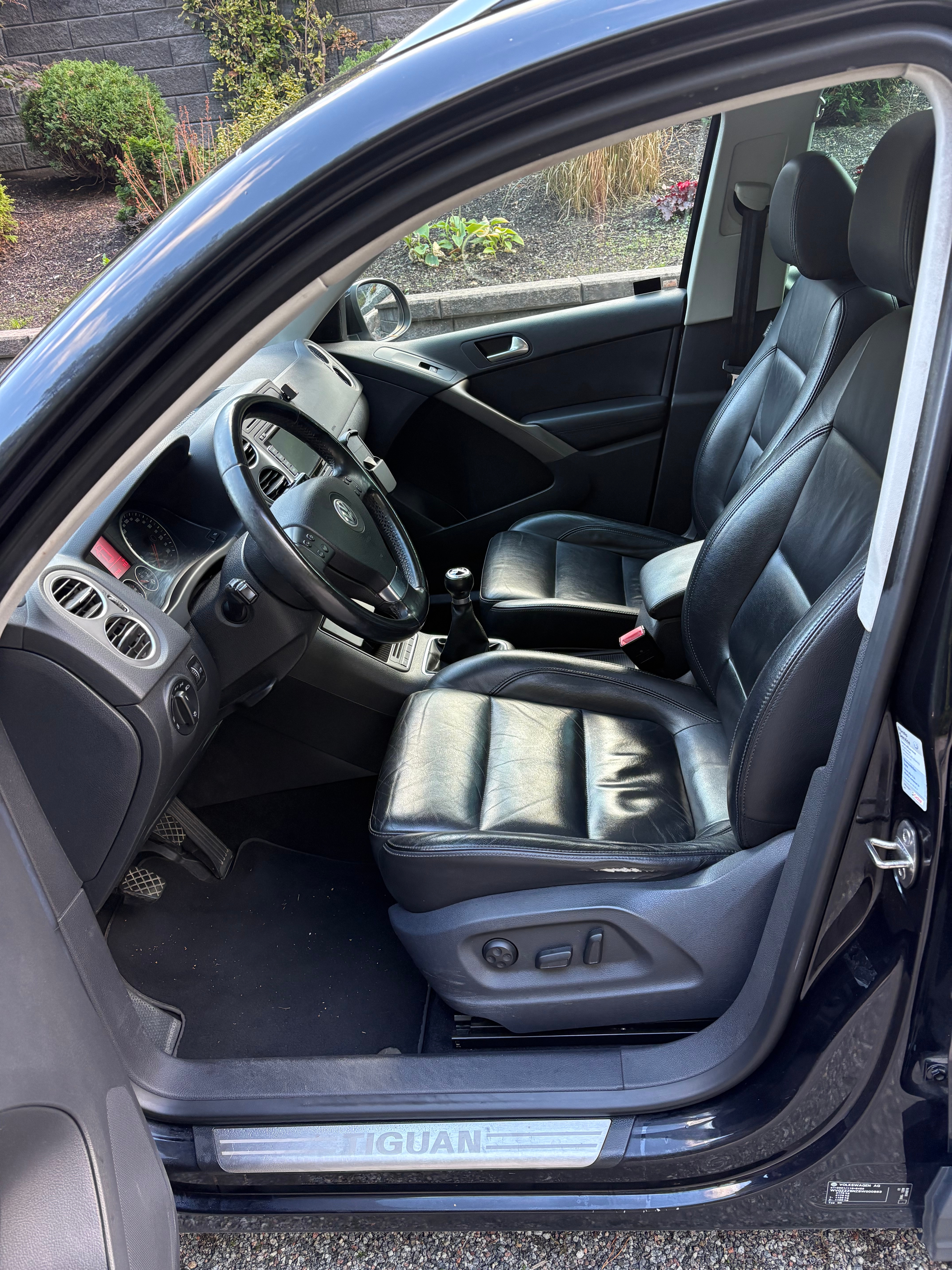 Volkswagen Tiguan 2008, bild 4/7