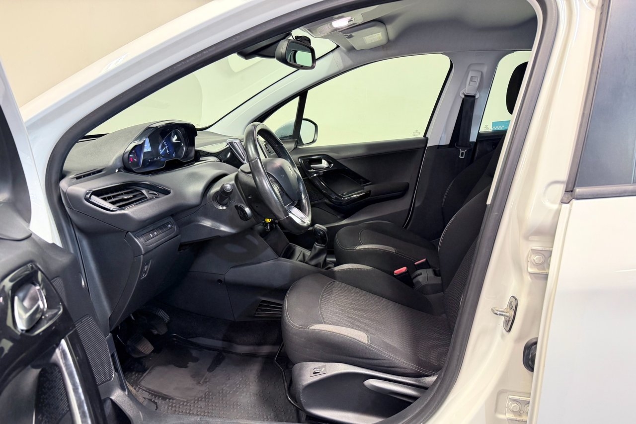 Peugeot 208 2016, bild 7/10
