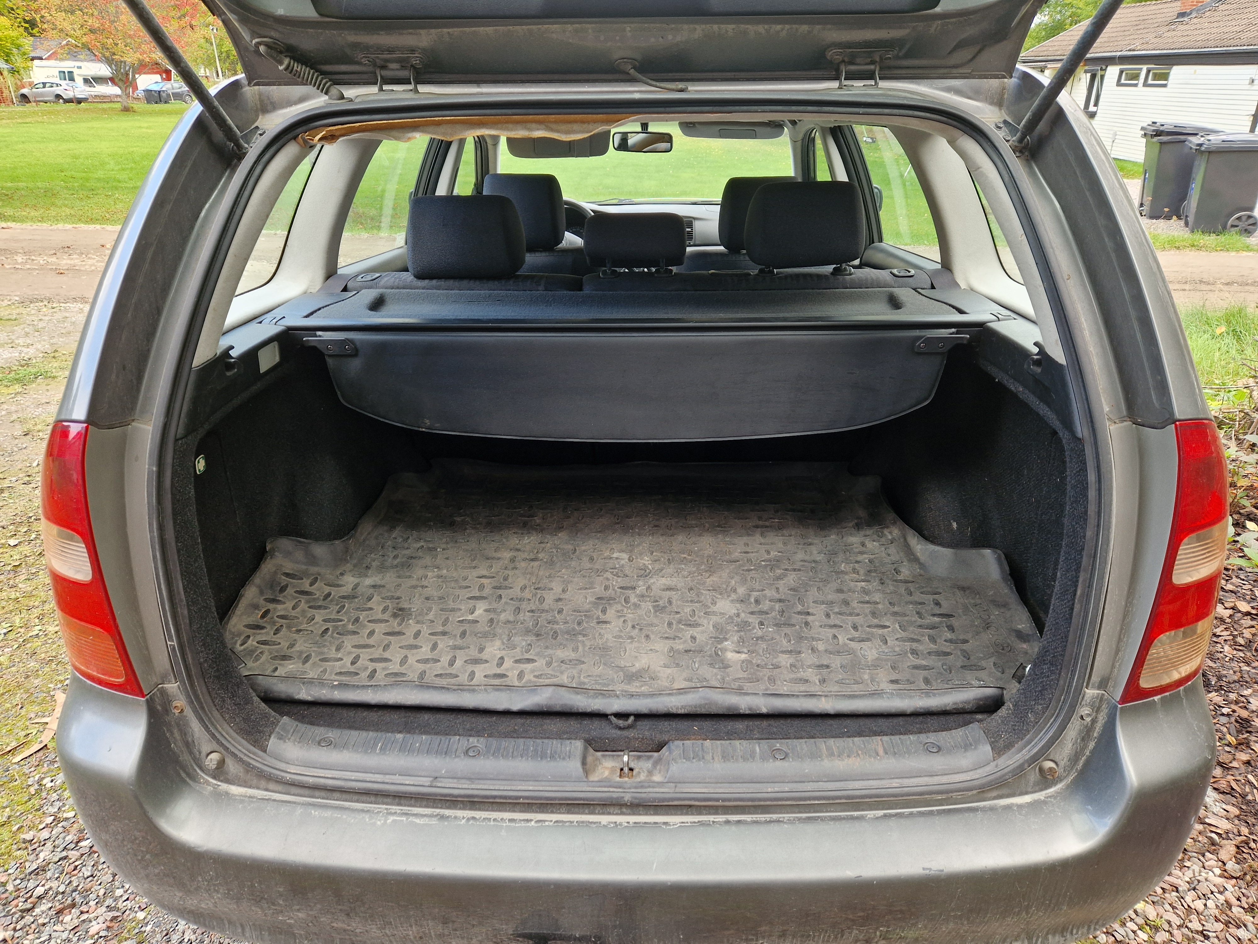 Toyota Corolla 2002, kuva 6/10
