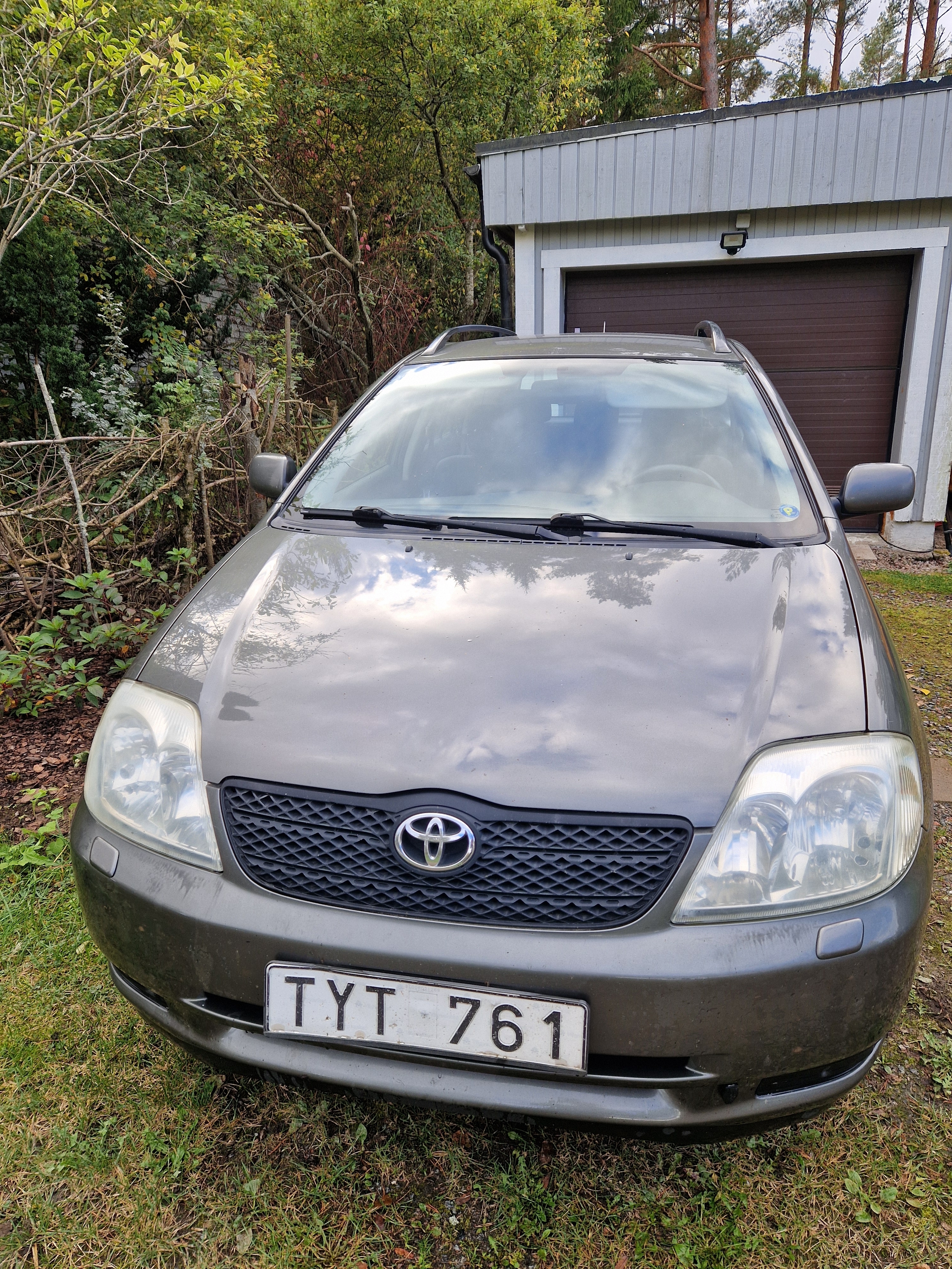 Toyota Corolla 2002, kuva 2/10