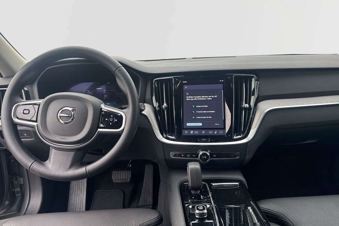 Volvo V60 T6 Plus Dark Nordic Edition 2026, bild 6/10