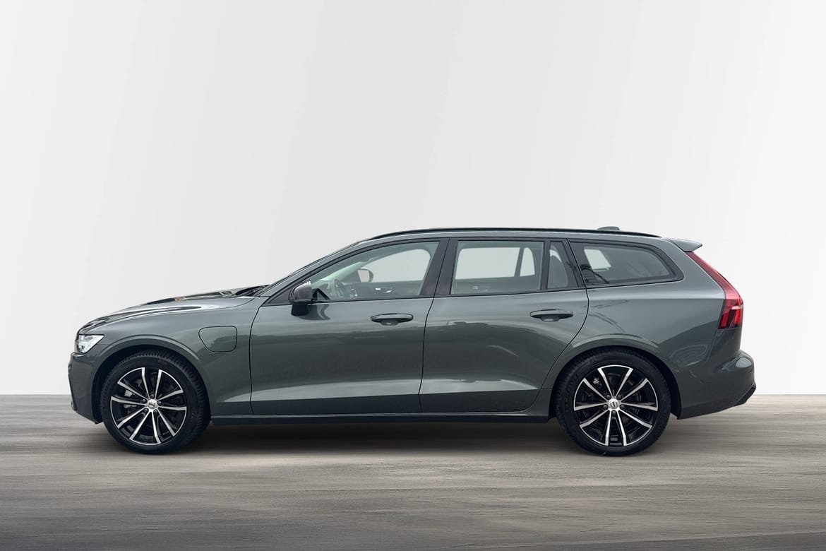 Volvo V60 T6 Plus Dark Nordic Edition 2026, bild 3/10