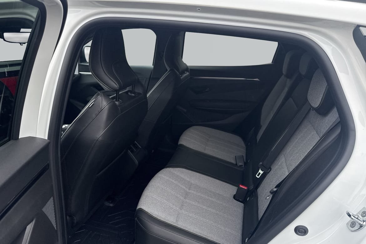 Renault Megane E-Tech Techno 60kWh/220hk 2023, bild 7/10