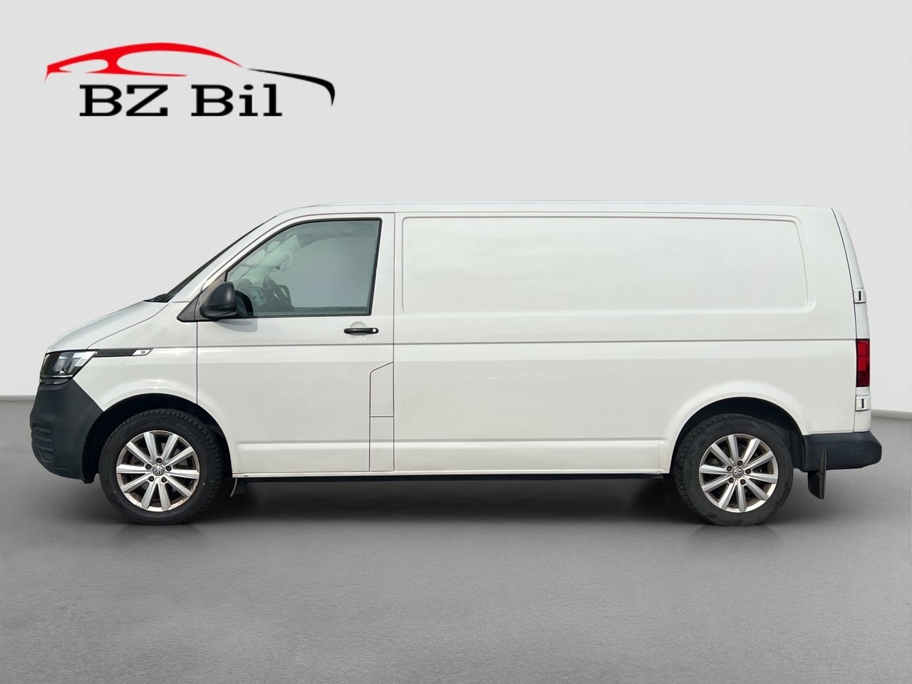 Volkswagen Transporter 2022, bild 2/10