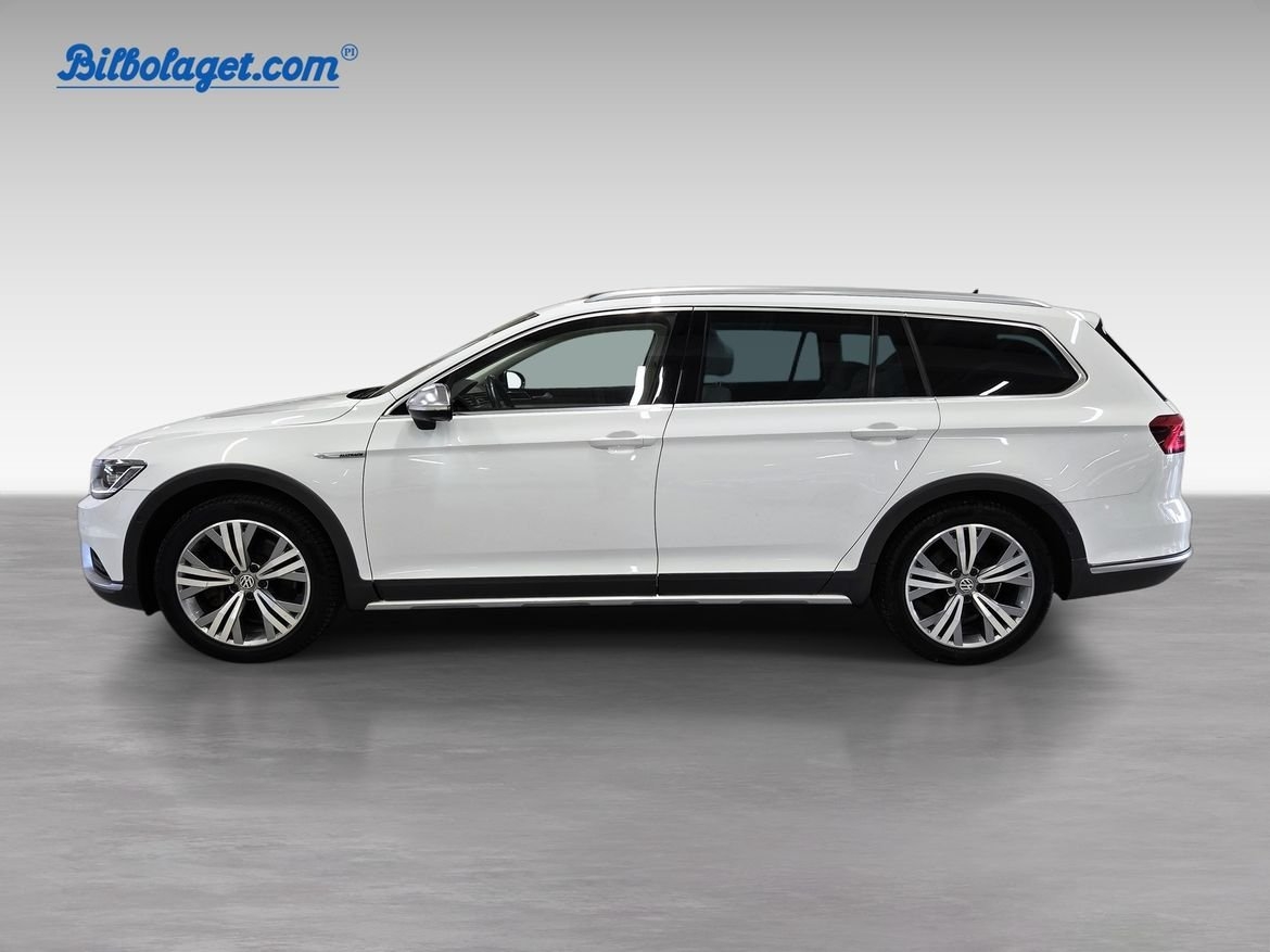 Volkswagen Passat Alltrack 2018, bild 2/10