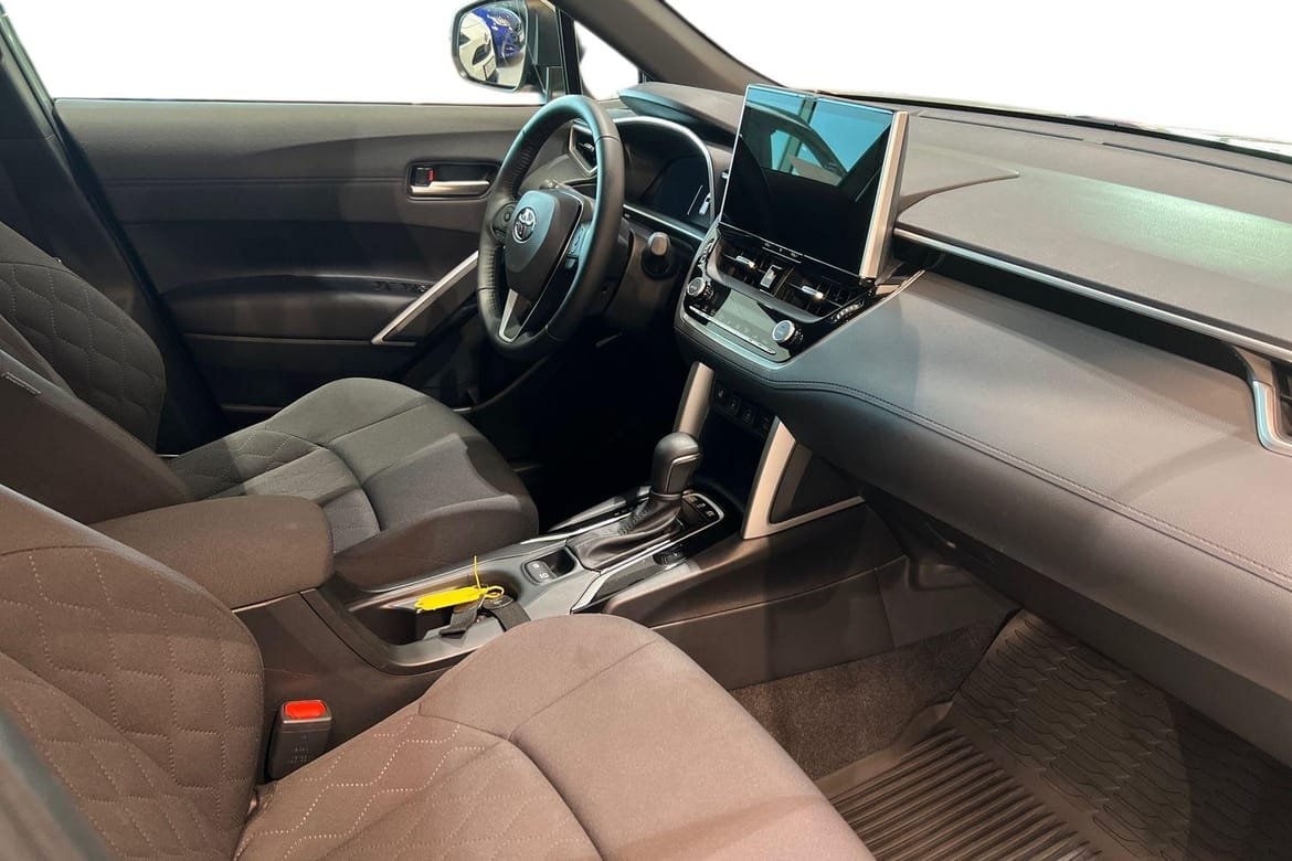 Toyota Corolla Cross 2025, bild 7/10