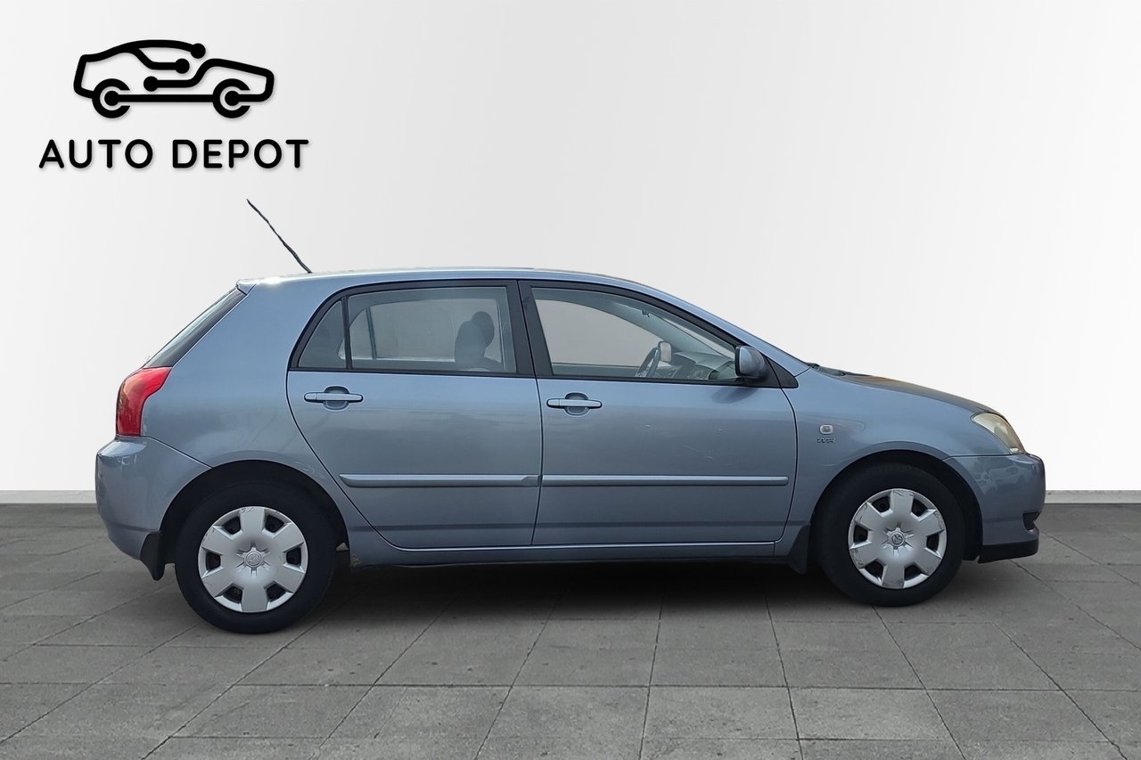 Toyota Corolla 2003, bild 3/10