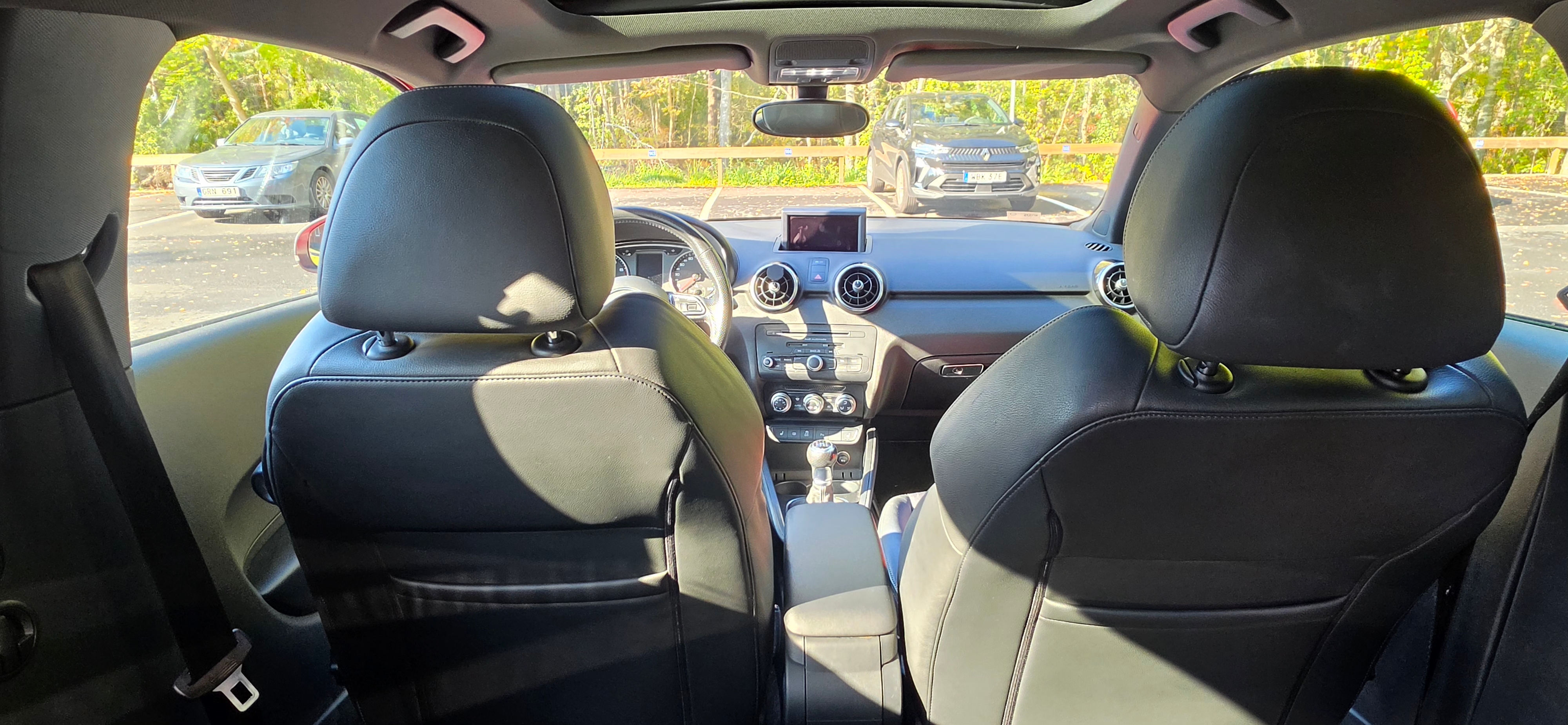Audi A1 1.4 TFSI Manuell 2011, photo 7/10