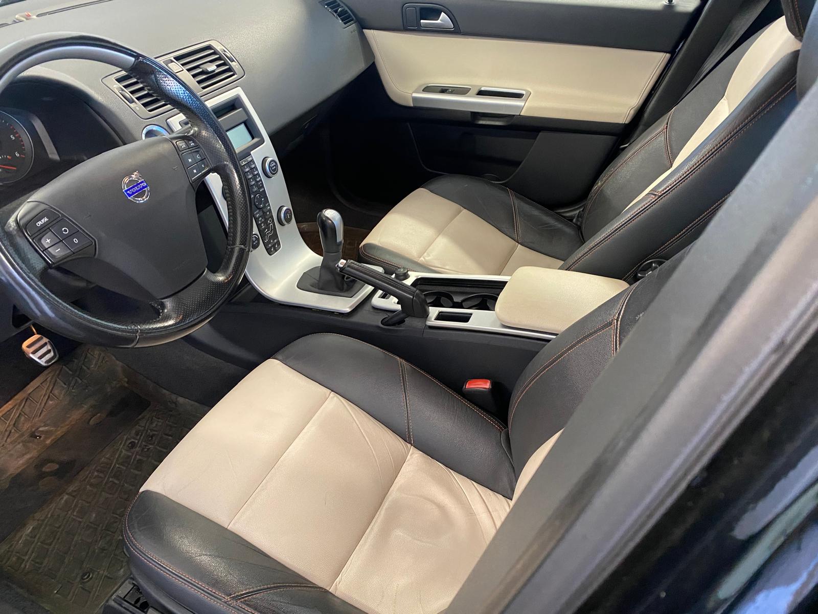Volvo V50 D2 Manuell 2012, bild 6/8