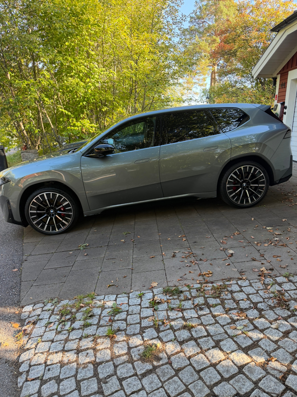 BMW iX3 50 xDrive 2026, bild 3/5