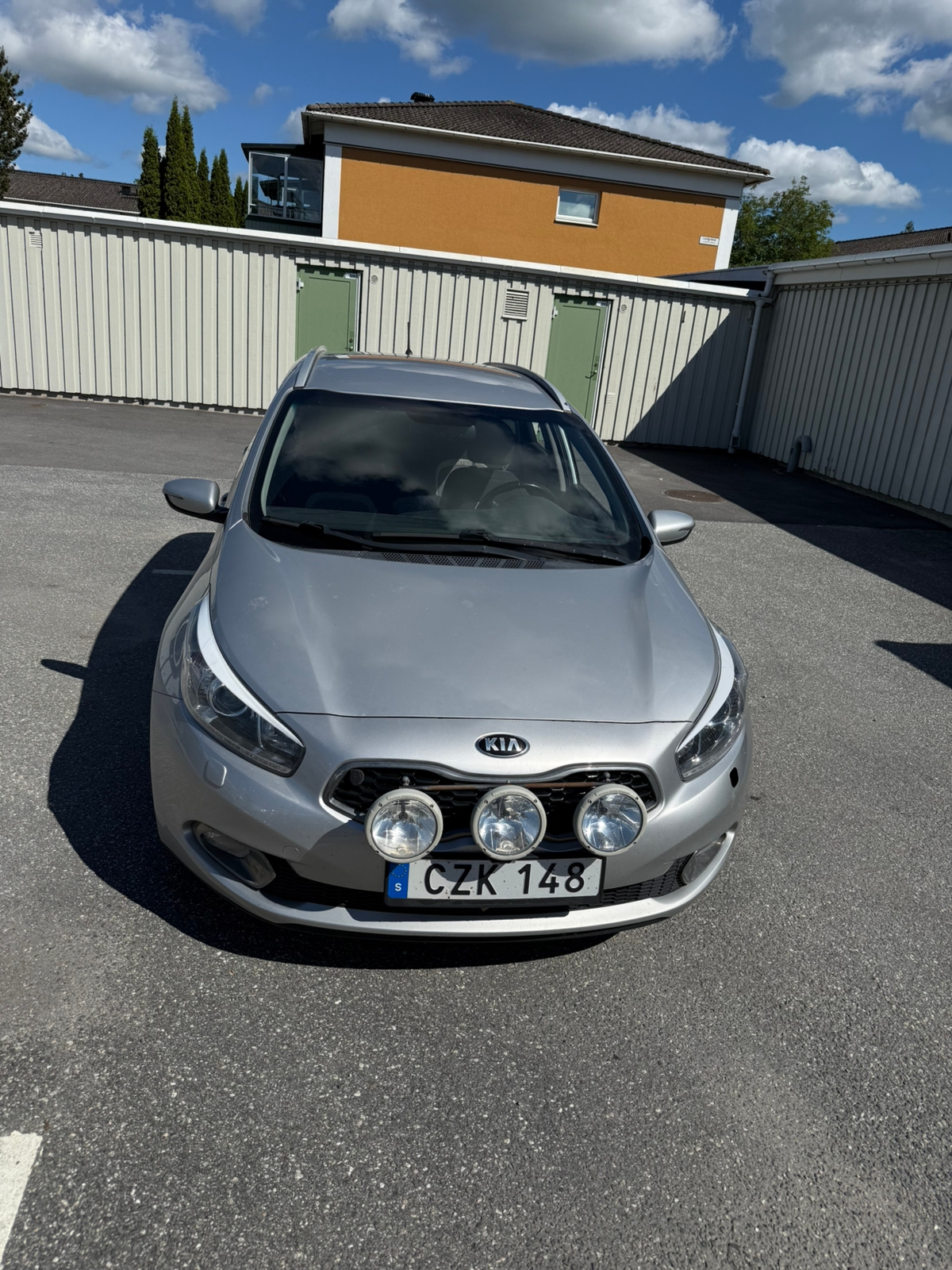 Kia Ceed _sw 1.6 CRDi Manuell 2014, bild 3/5