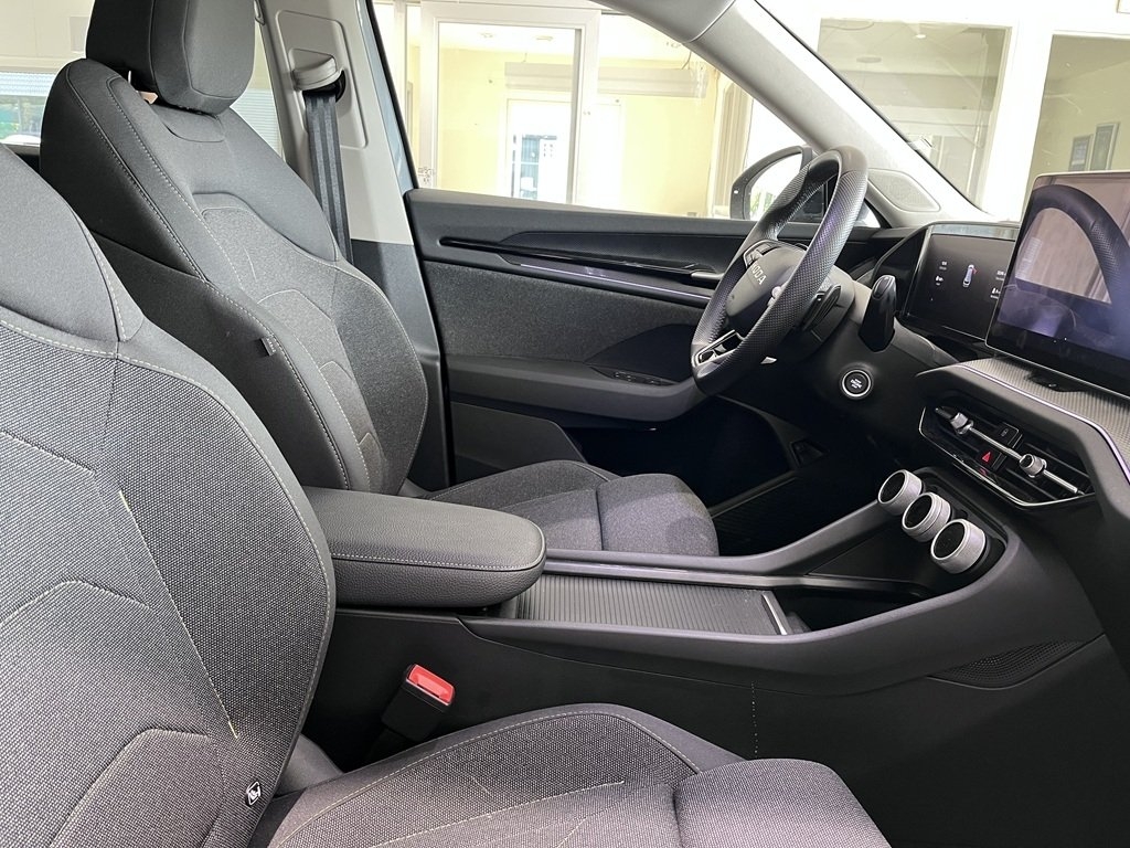 Skoda Kodiaq SELECTION 1,5 TSI IV 204 HK 2026, bild 5/6