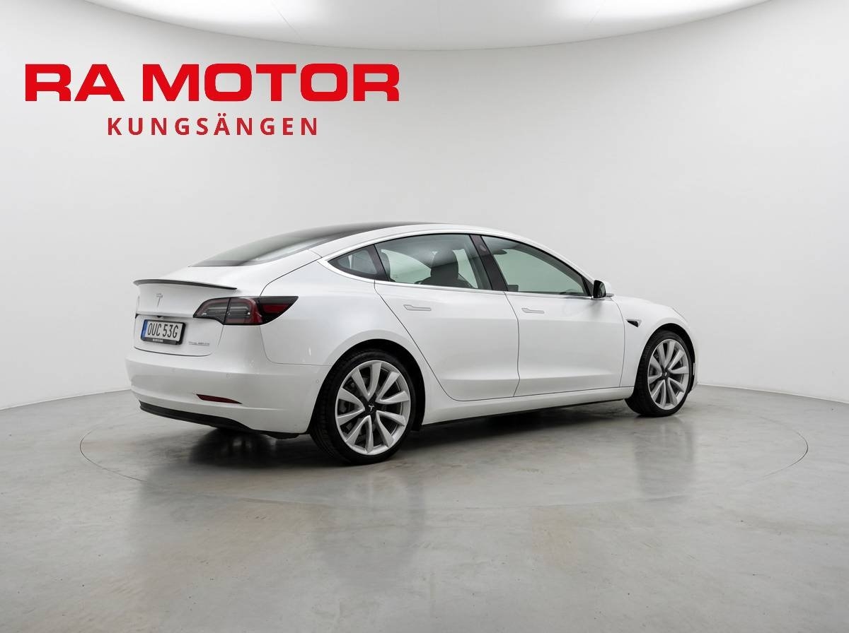 Tesla Model 3 Performance 513hk AWD 2019, photo 5/10