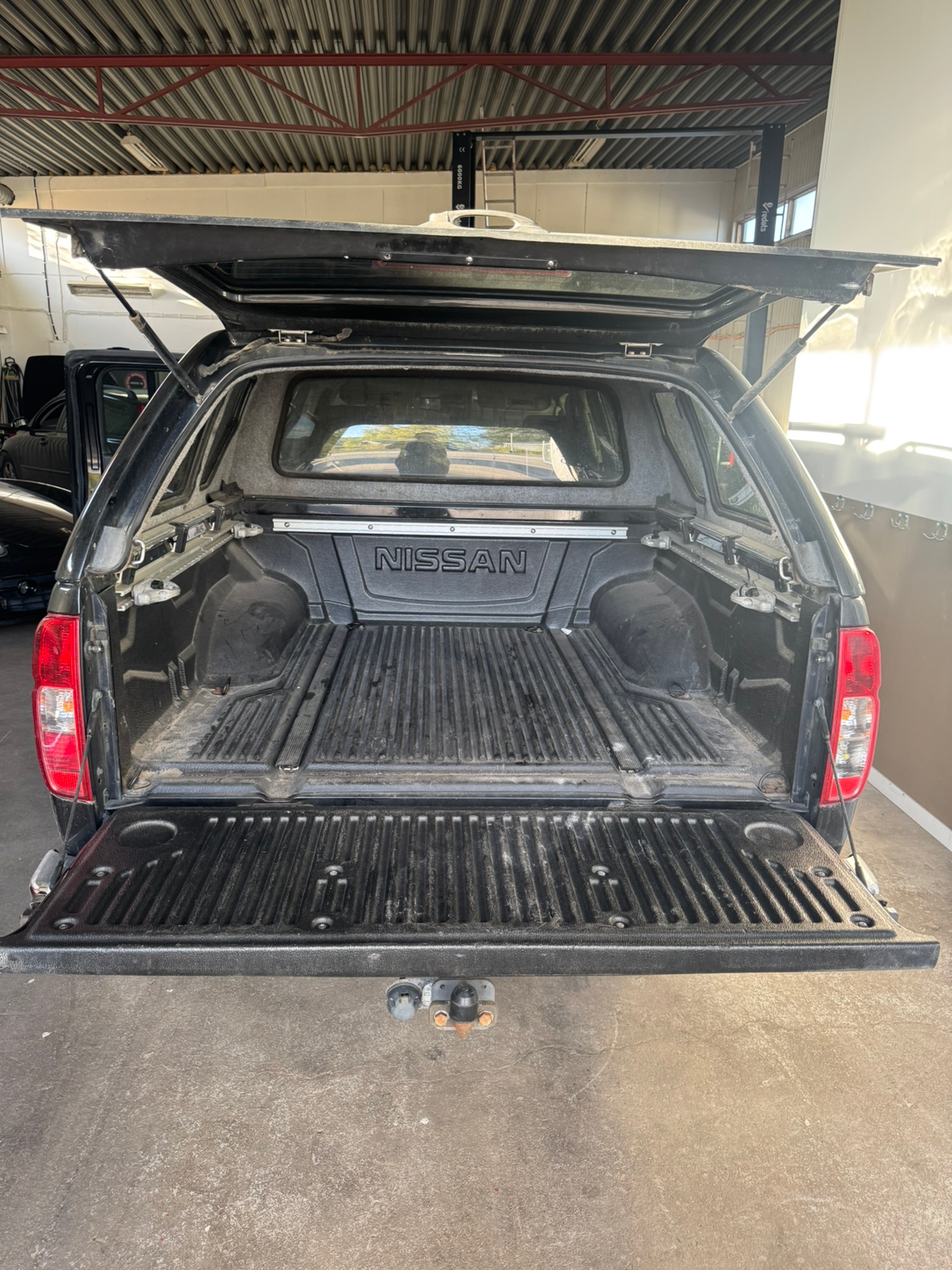 Nissan Navara 2015, bild 5/10