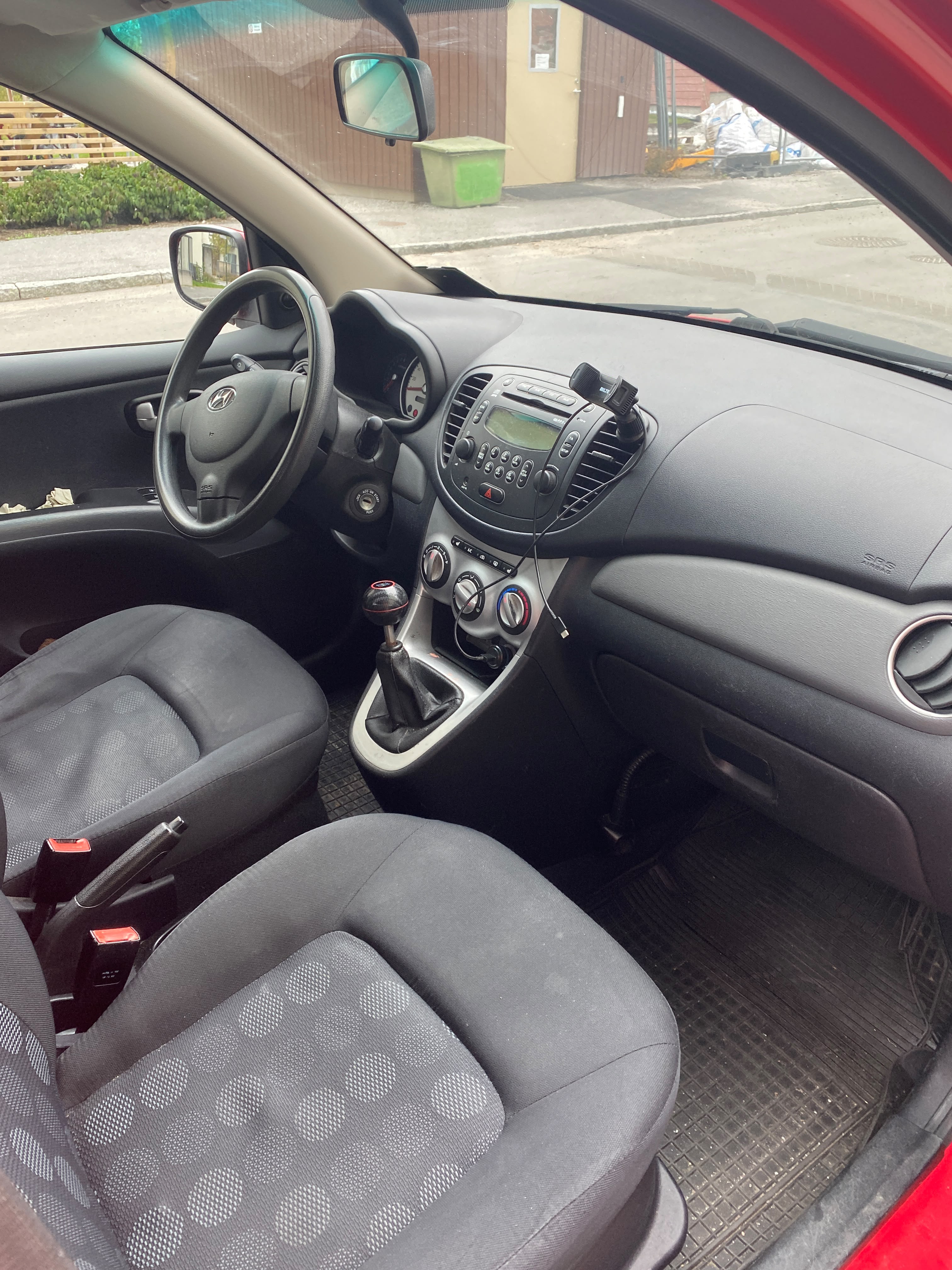Hyundai i10 1.2 Manuell 2009, bild 6/8