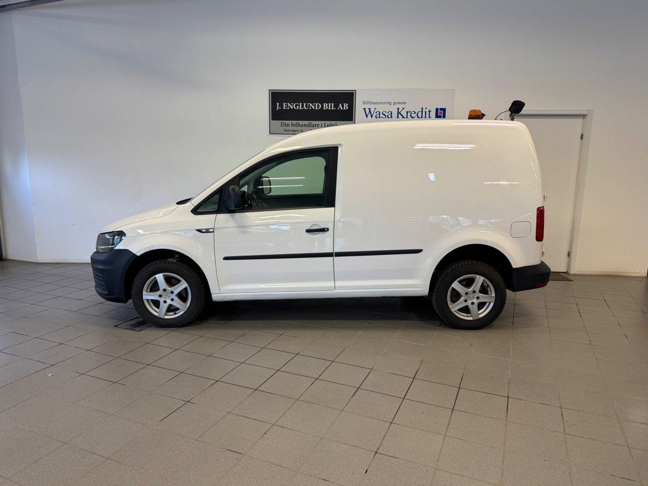 Volkswagen Caddy 2019, bild 2/10