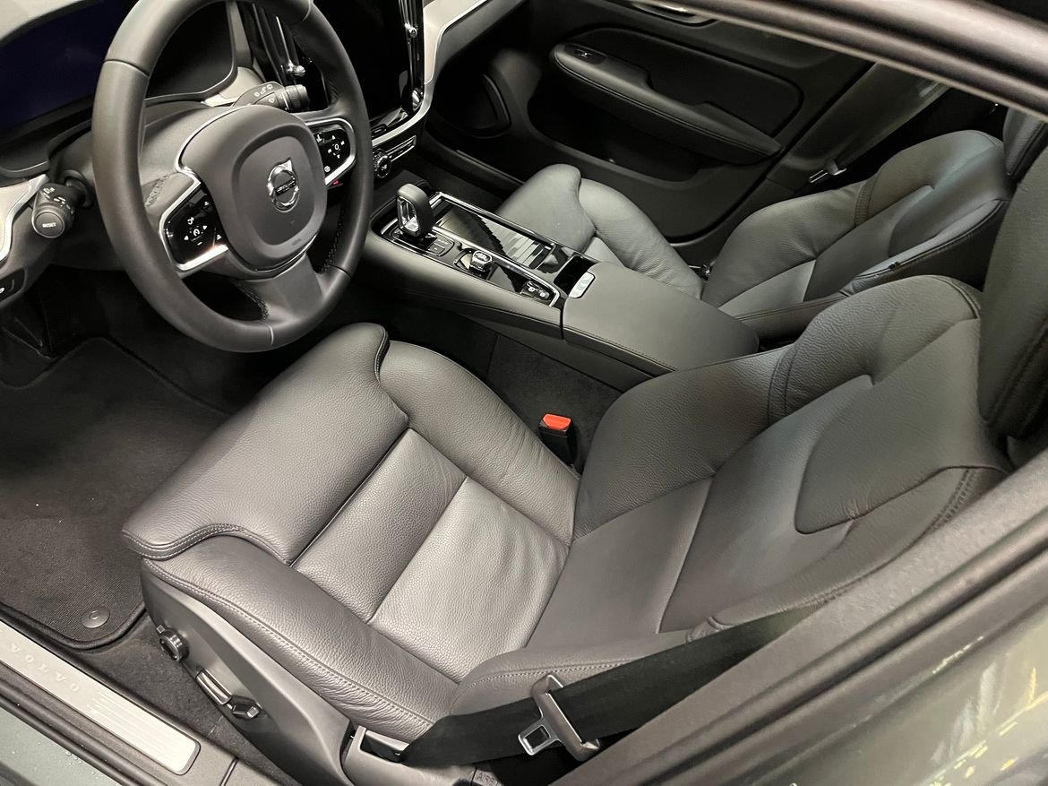 Volvo V60 T6 Plus Dark Nordic Edition 2027, bild 4/10