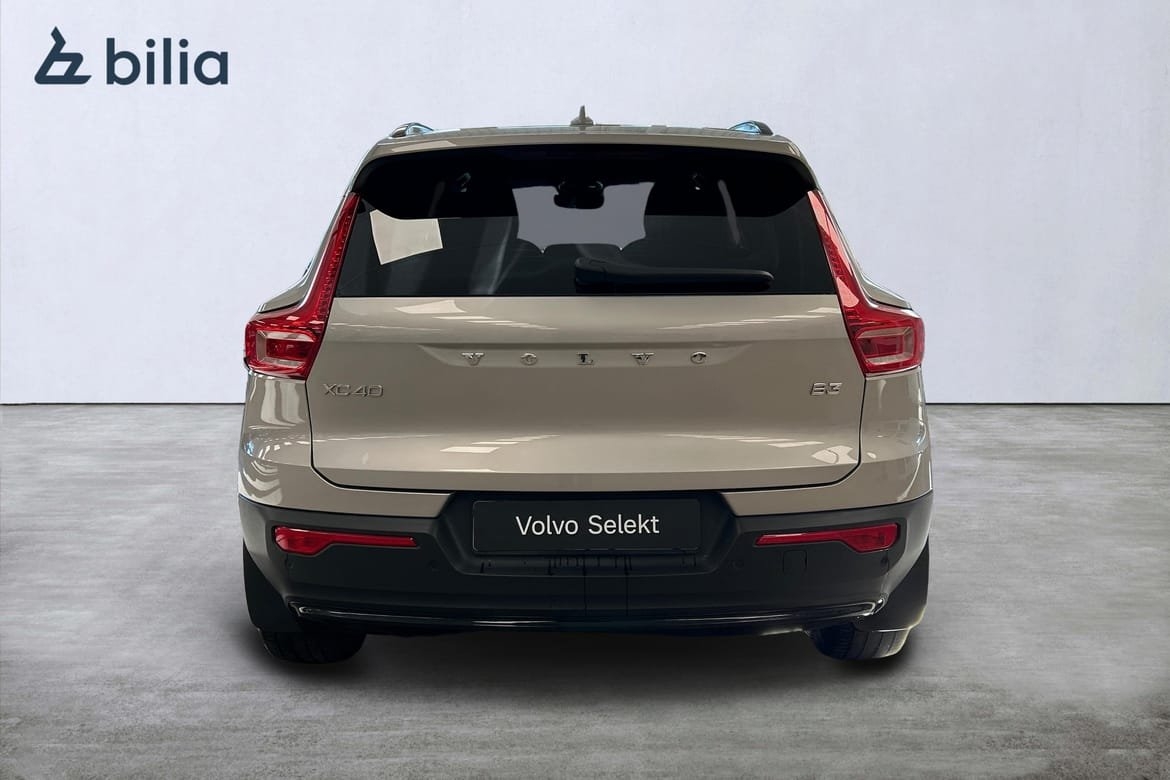 Volvo XC40 B3 FWD Bensin Plus Dark 2025, bild 5/10