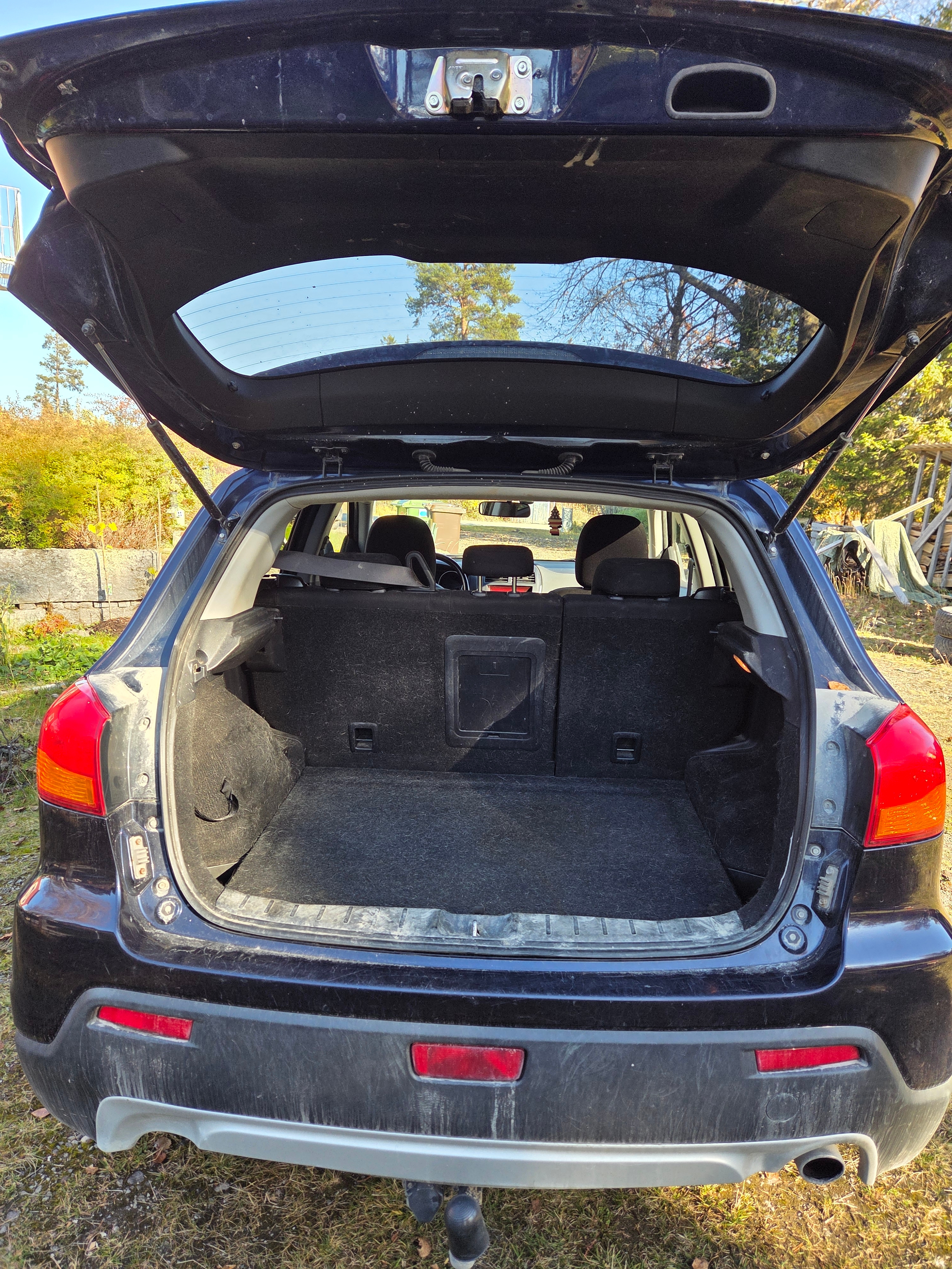 Mitsubishi ASX 2011, bild 3/6