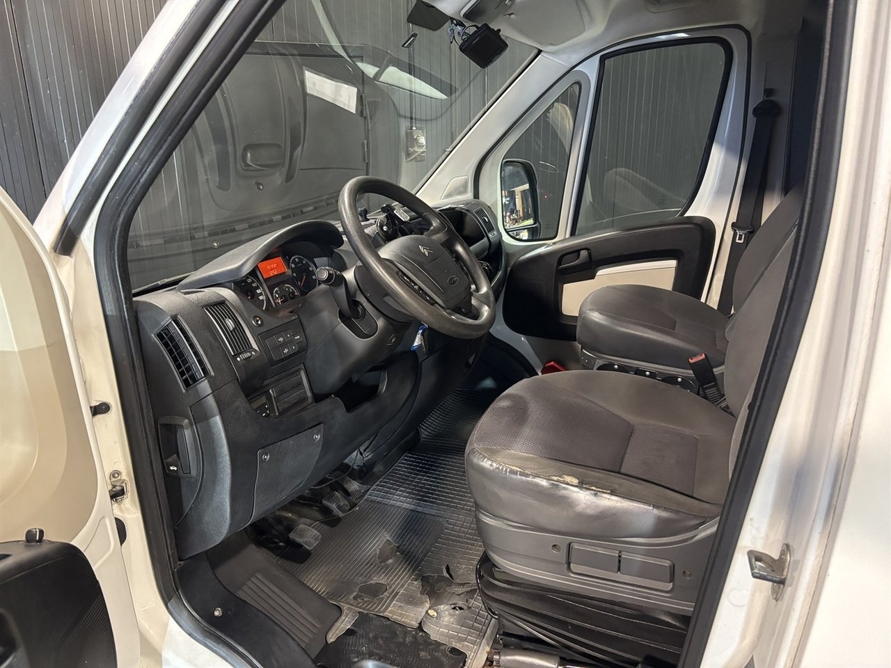 Citroen Jumper 33 2.2 HDi (130hk) 2012, bild 7/10