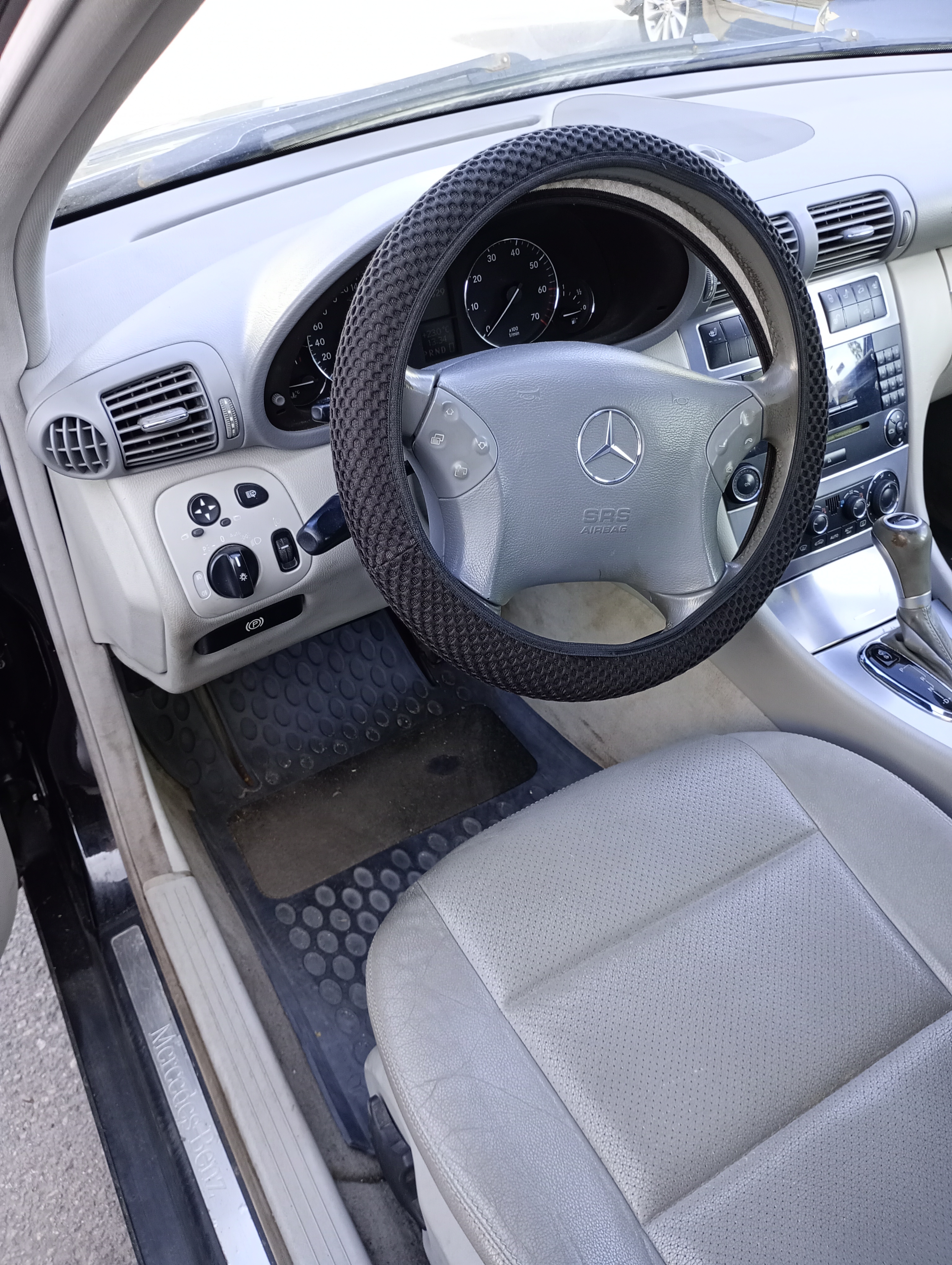 Mercedes-Benz C 2005, bild 4/10