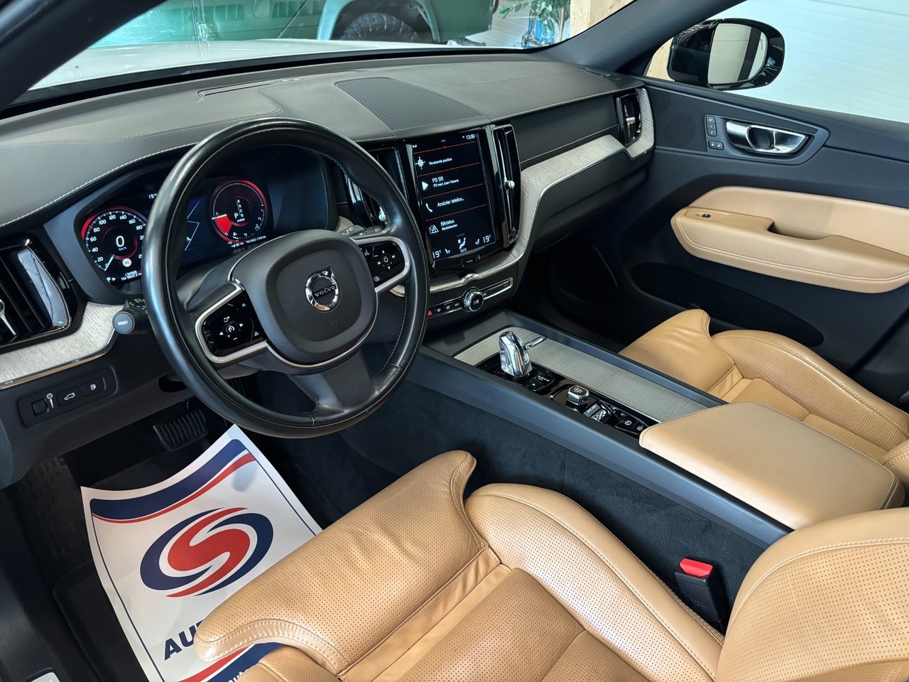 Volvo XC60 2018, bild 6/10