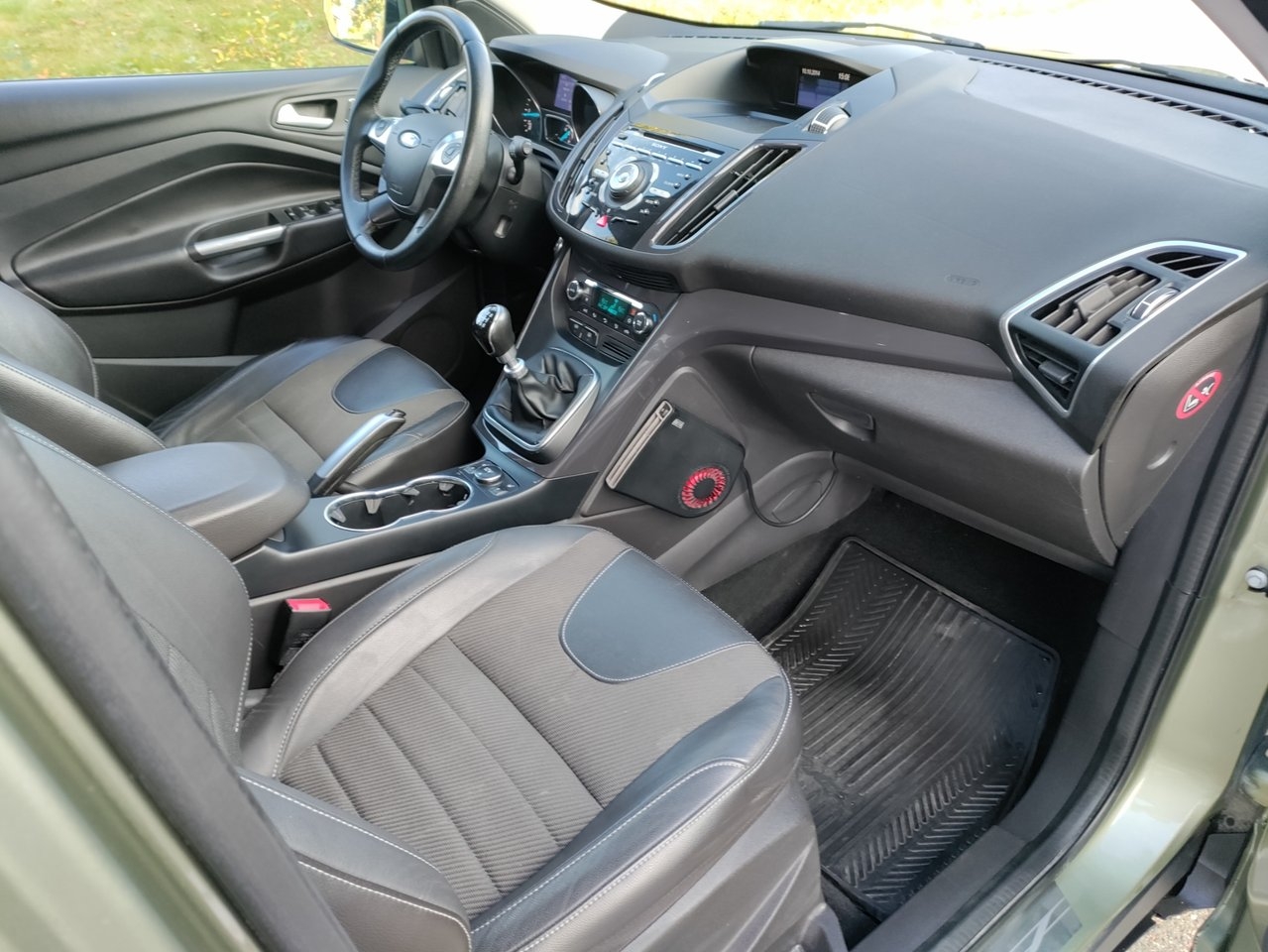 Ford Kuga 2013, bild 6/9