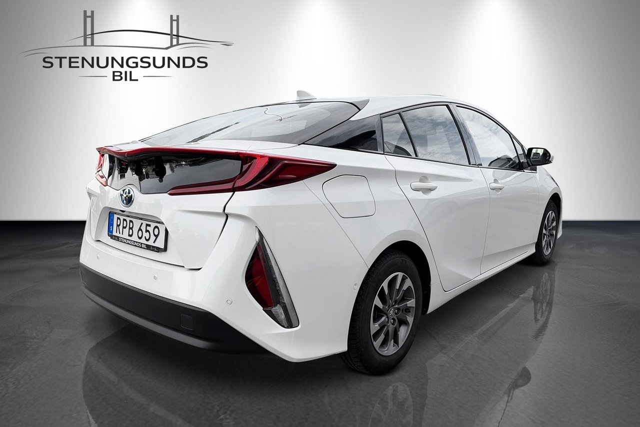 Toyota Prius Plug-in Hybrid 2020, bild 5/10