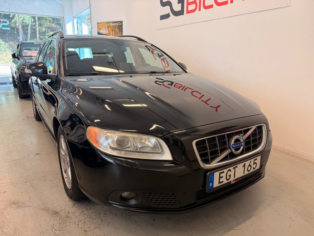 Volvo V70 1.6 D DRIVE MOMENTUM 2010, bild 2/10