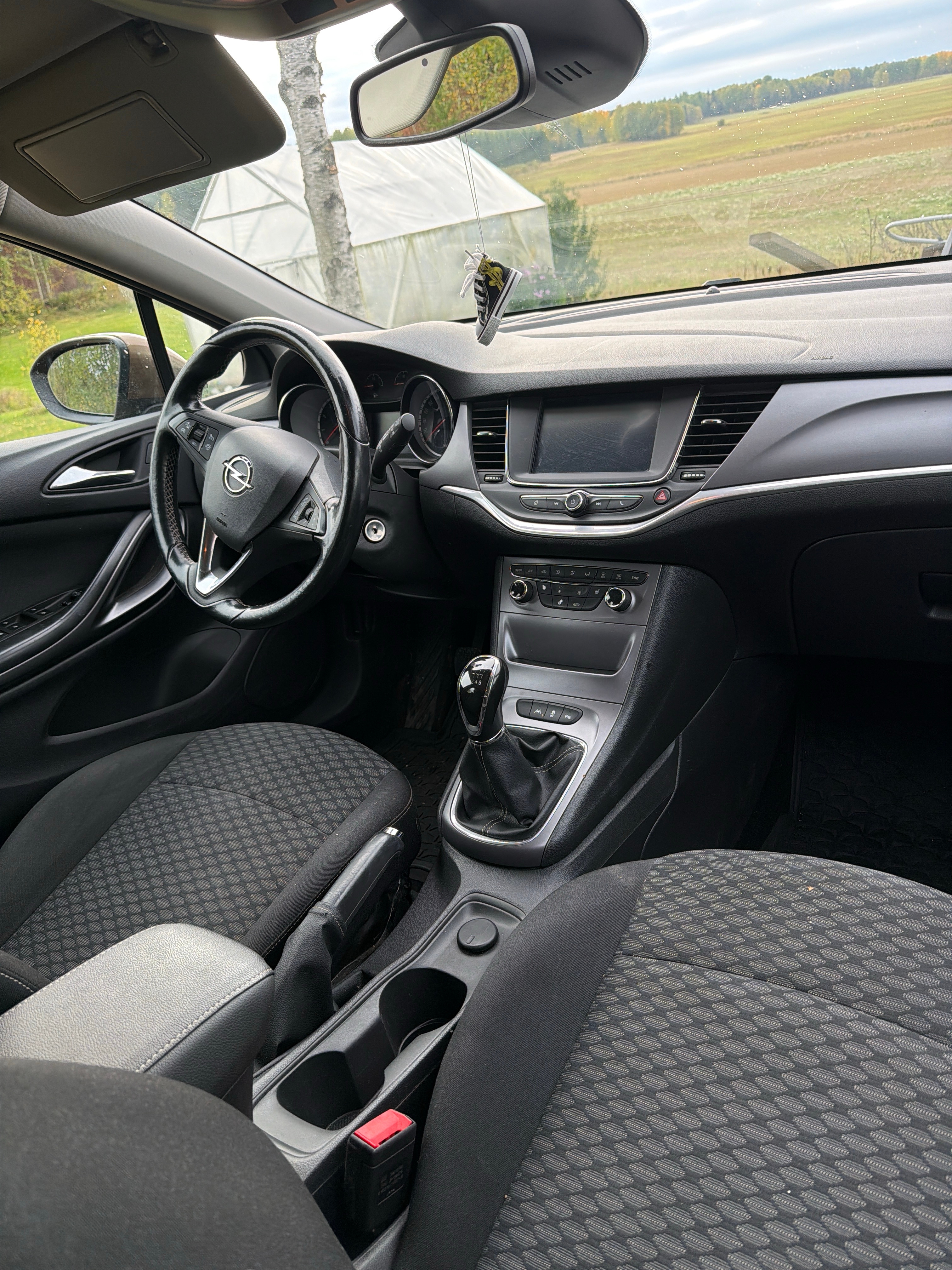Opel Astra 1.4 EDIT ecoFLEX Manuell 2016, bild 3/4
